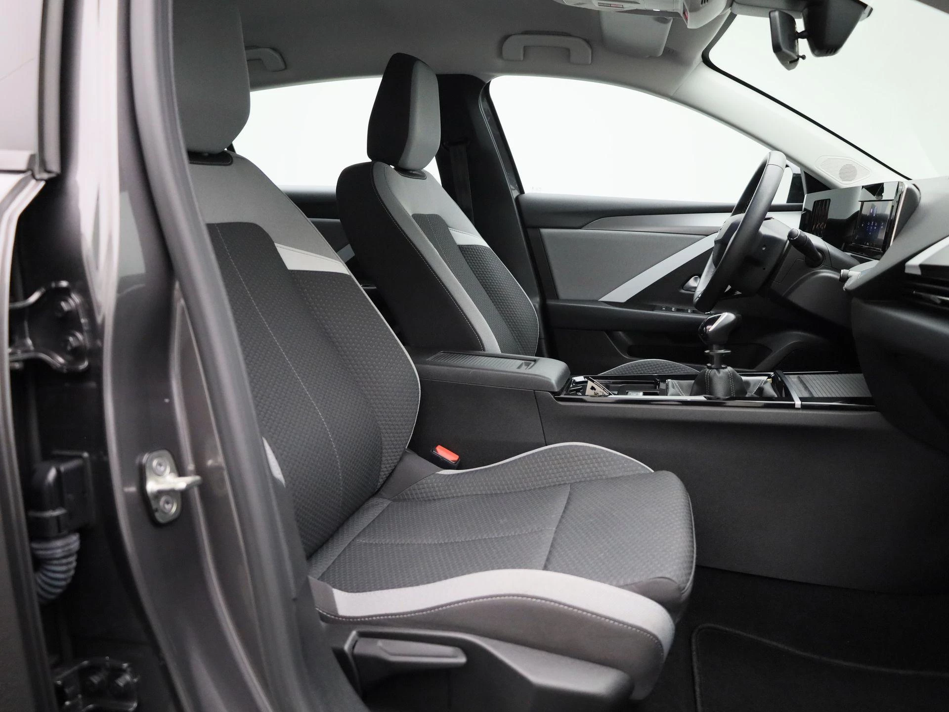 Opel-Astra-image-31