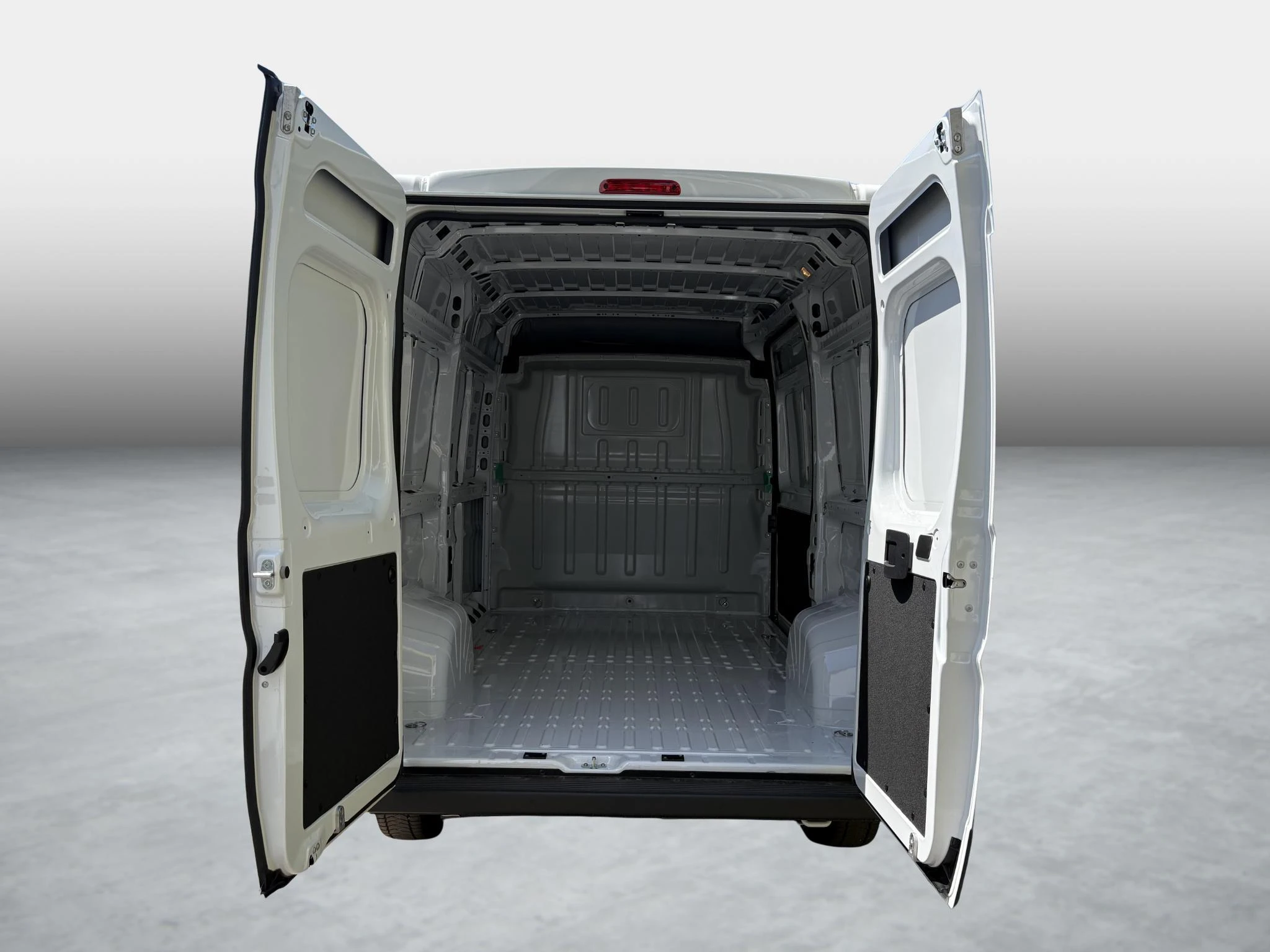 Peugeot Boxer 2.2 BlueHDi S&S 140 335 L2H2