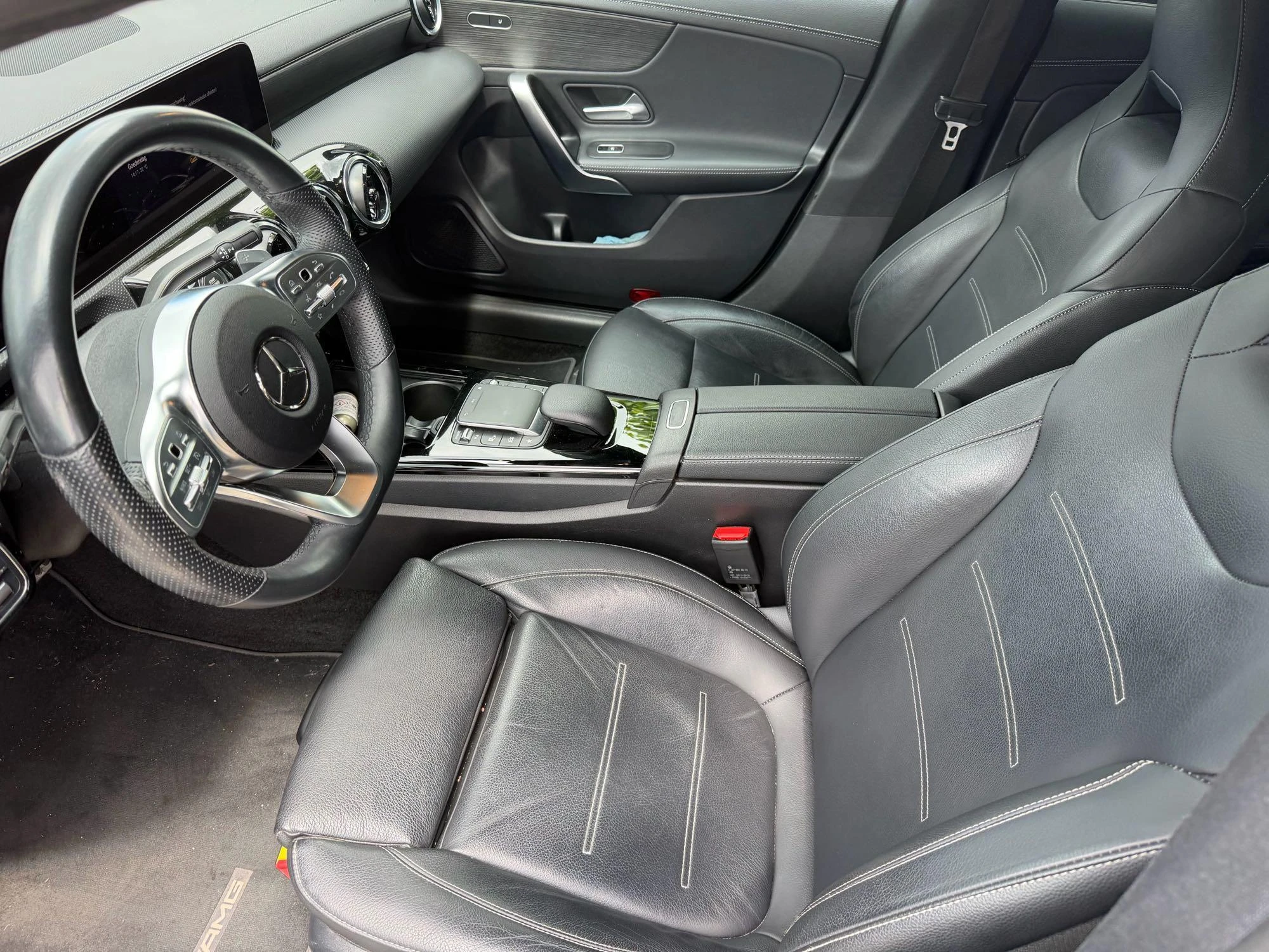 Mercedes-Benz-CLA-image-5