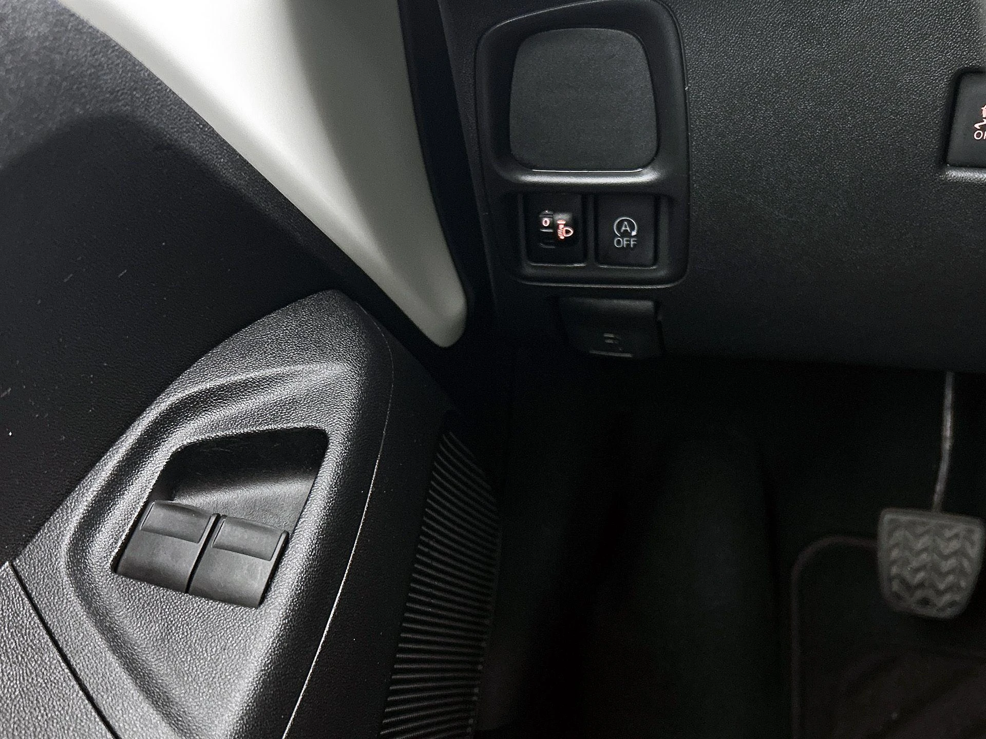 Peugeot-108-image-26