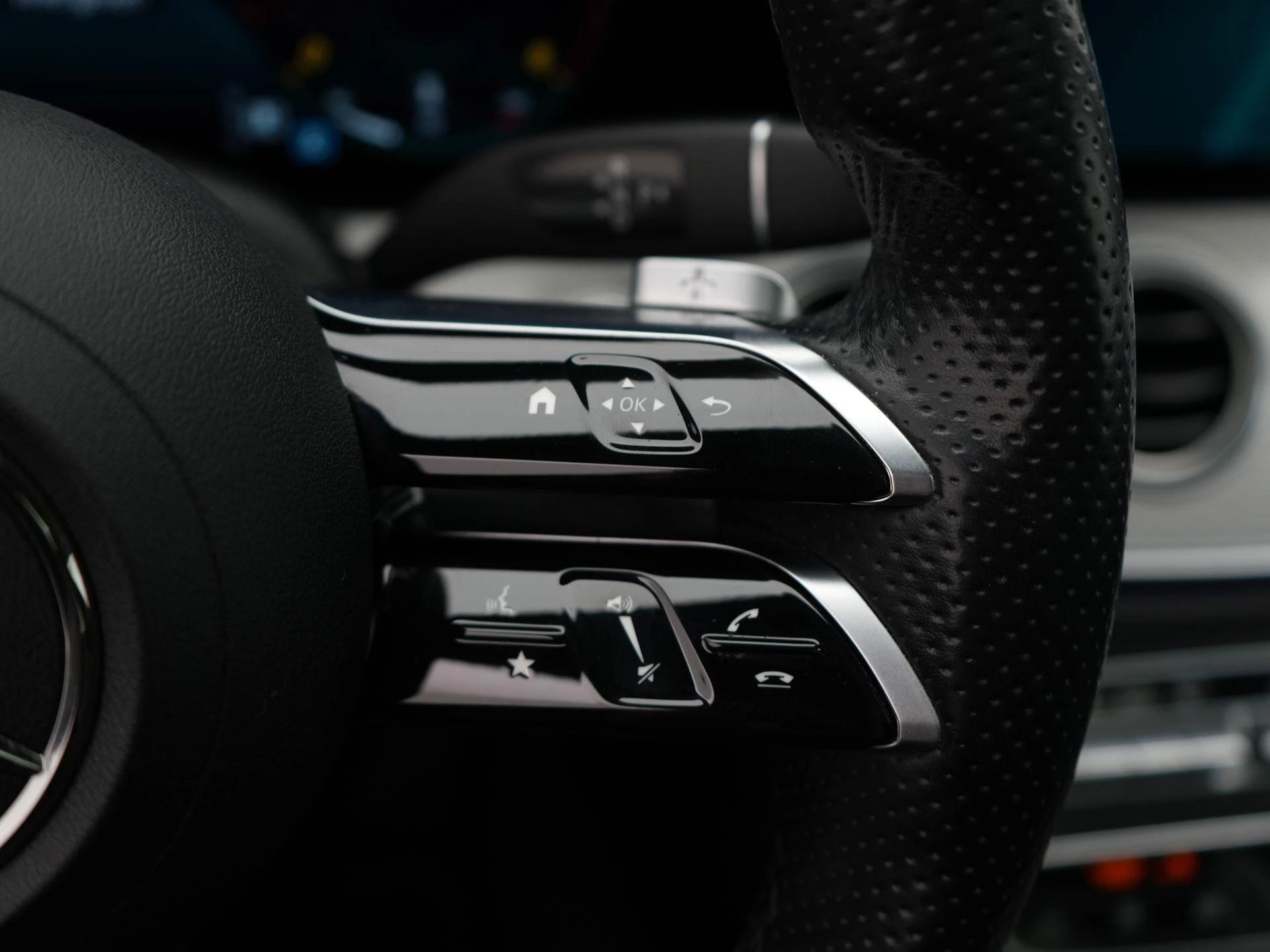 Mercedes-Benz-E-Klasse-image-19