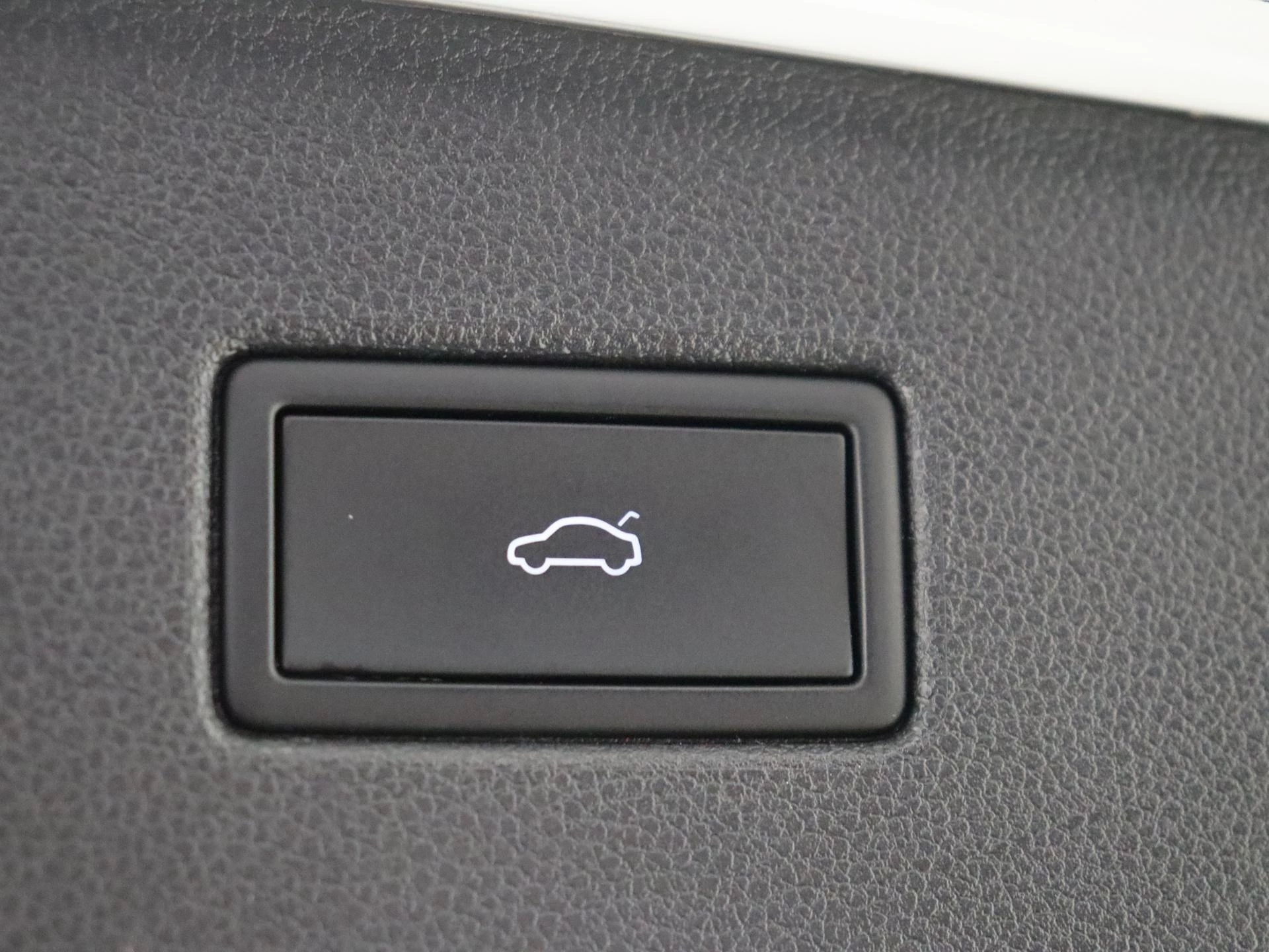 Volkswagen Tiguan 1.4 TSI eHybrid Elegance