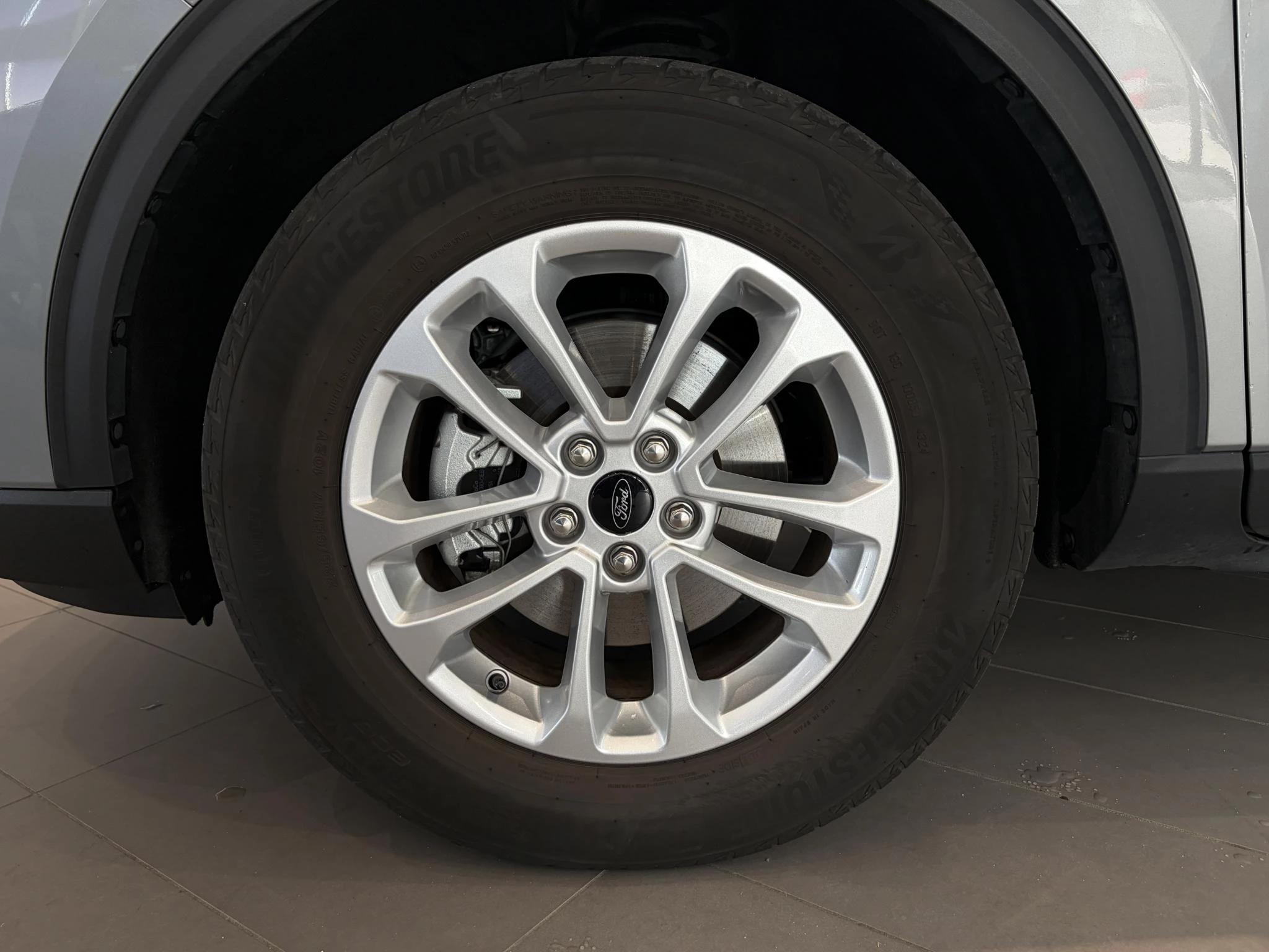 Ford-Kuga-image-9