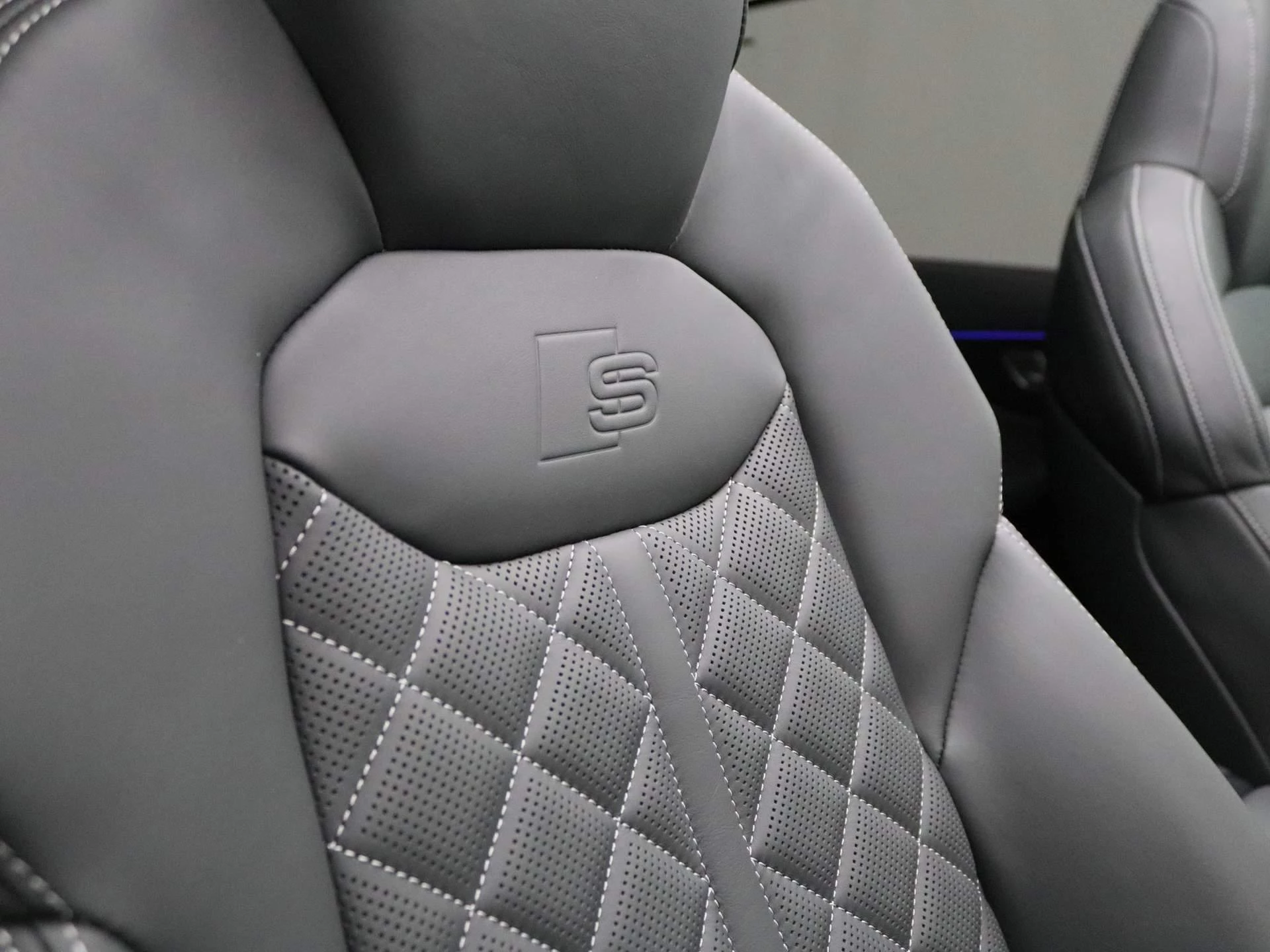 Audi Q7 60 TFSI e quattro Pro Line S Competition 490 PK