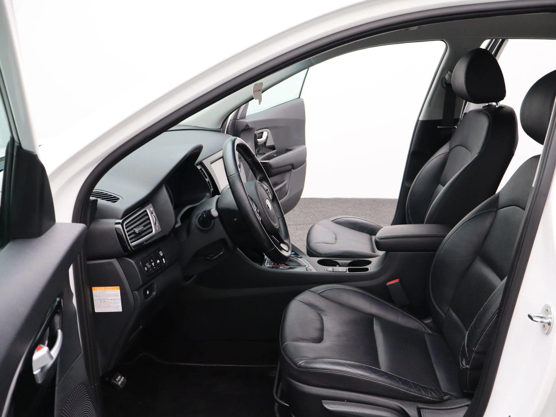 Kia-Niro-image-10