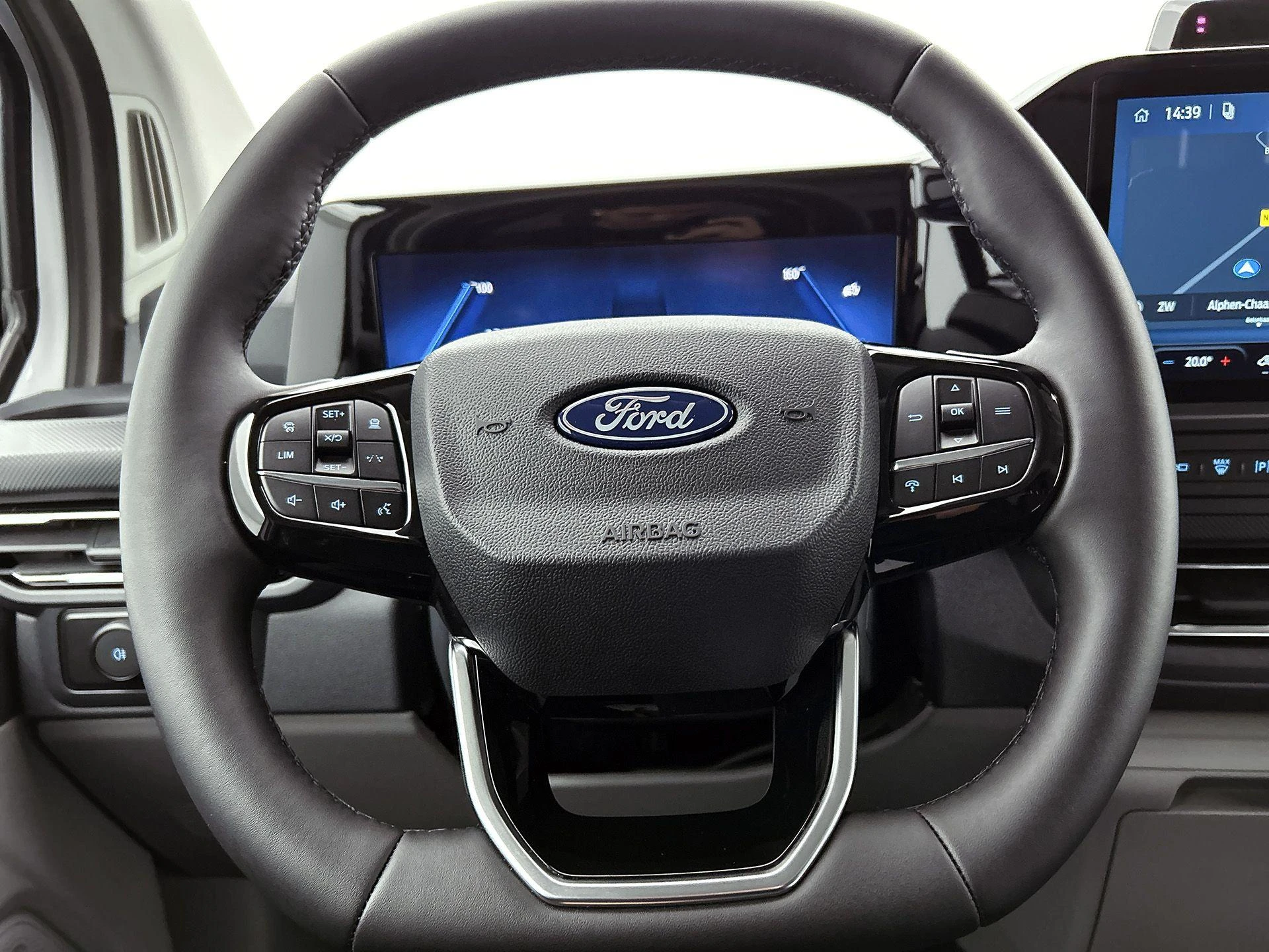 Ford Transit Custom 340 L2H1 Limited 65 kWh