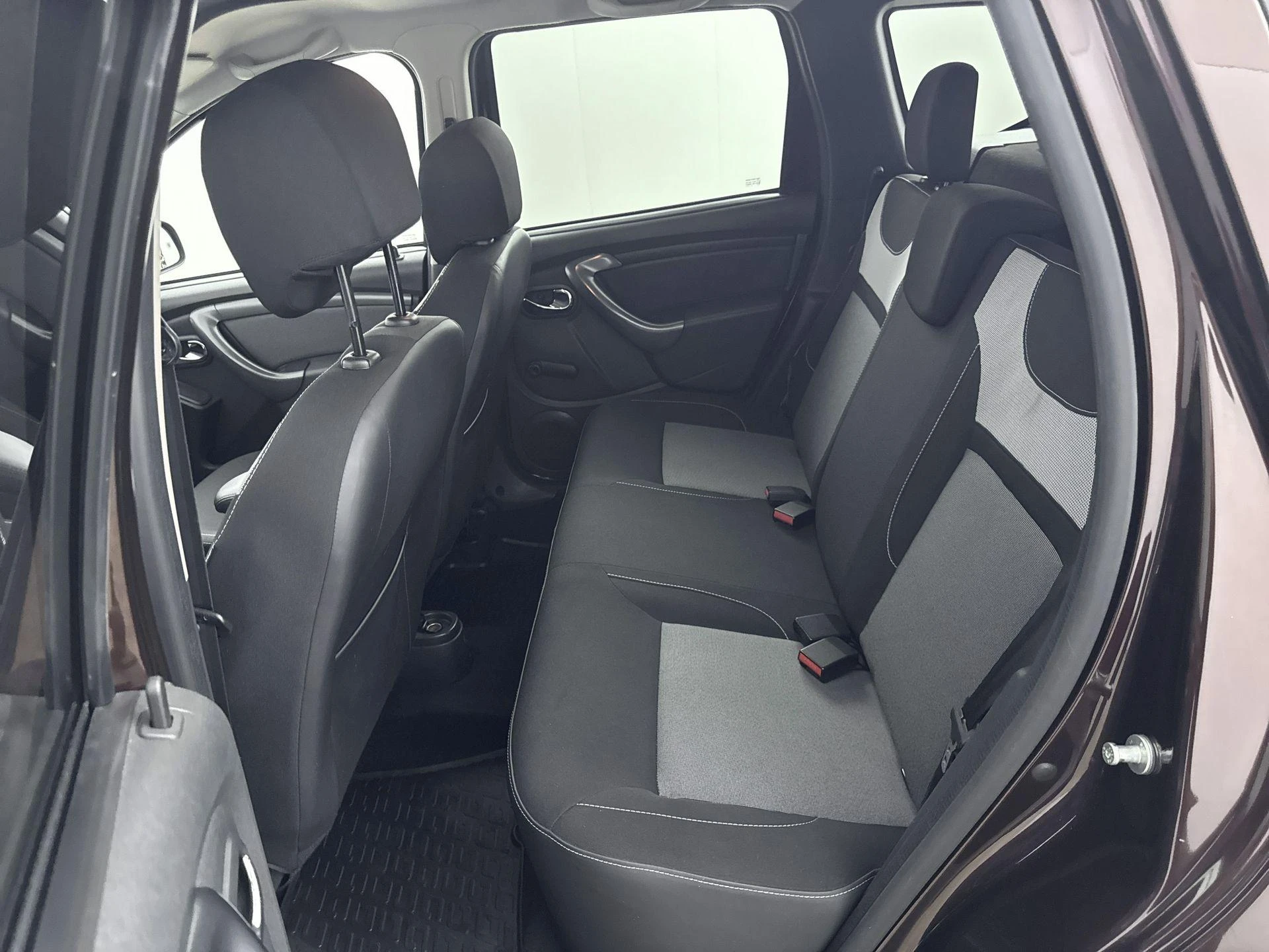 Dacia-Duster-image-23