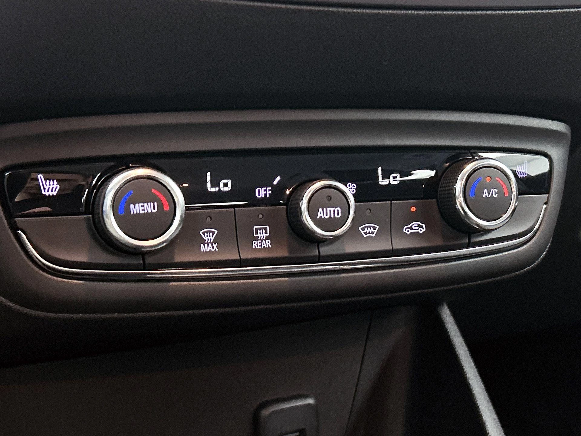 Opel Crossland X 1.2 Turbo Innovation