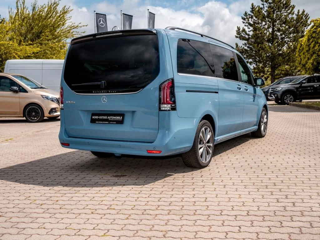 Mercedes-Benz-V-Klasse 300-image-4