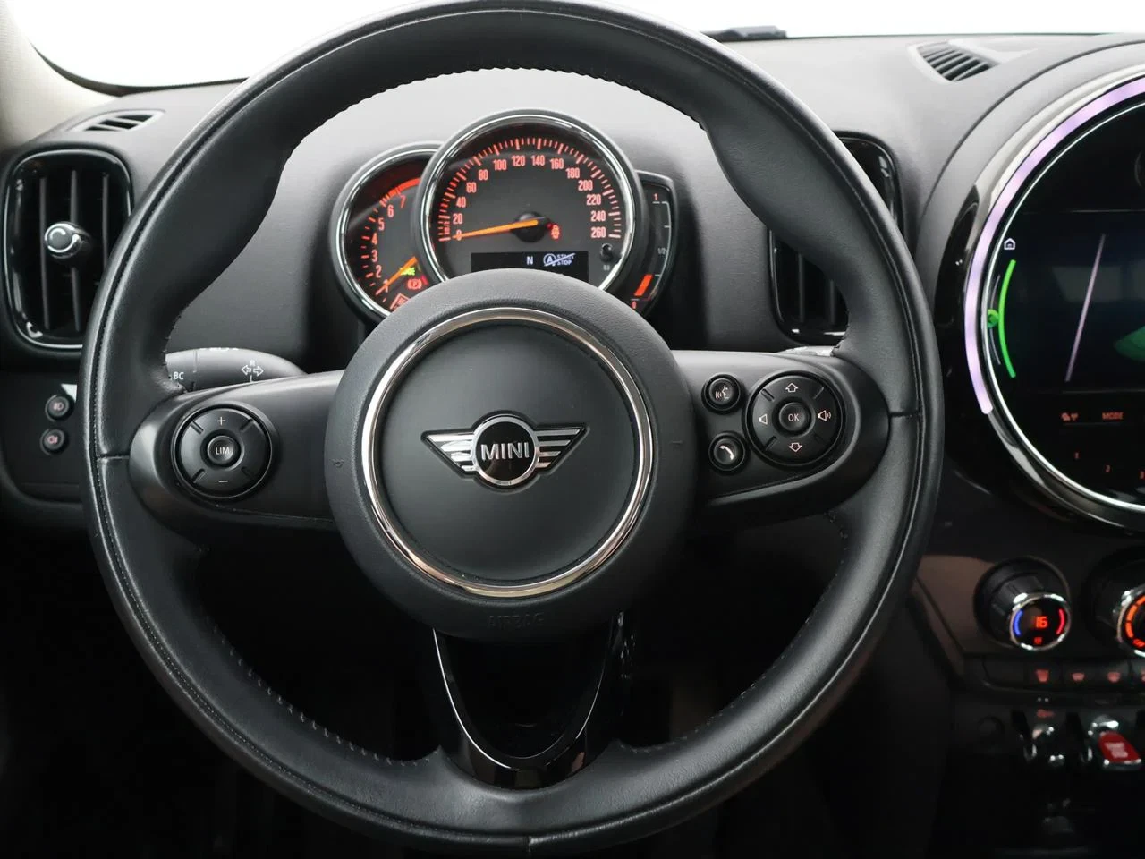 MINI Countryman Mini (F60 LCI) Mini Countryman 1.5 136PK*NAVIPRO*SFEERVERLICHTING*LED*KEYLESSENTRY*TREKHAAK*