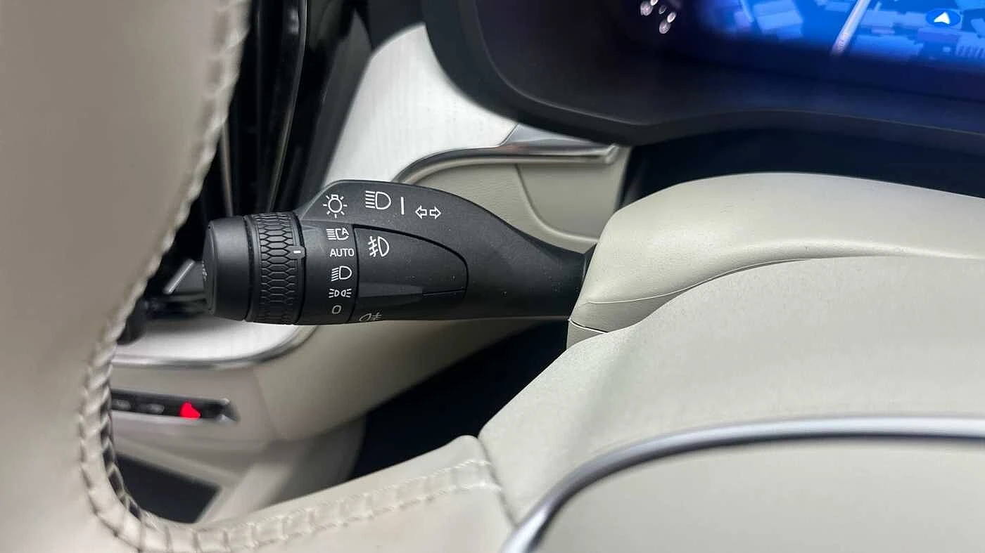 Volvo-XC60-image-48
