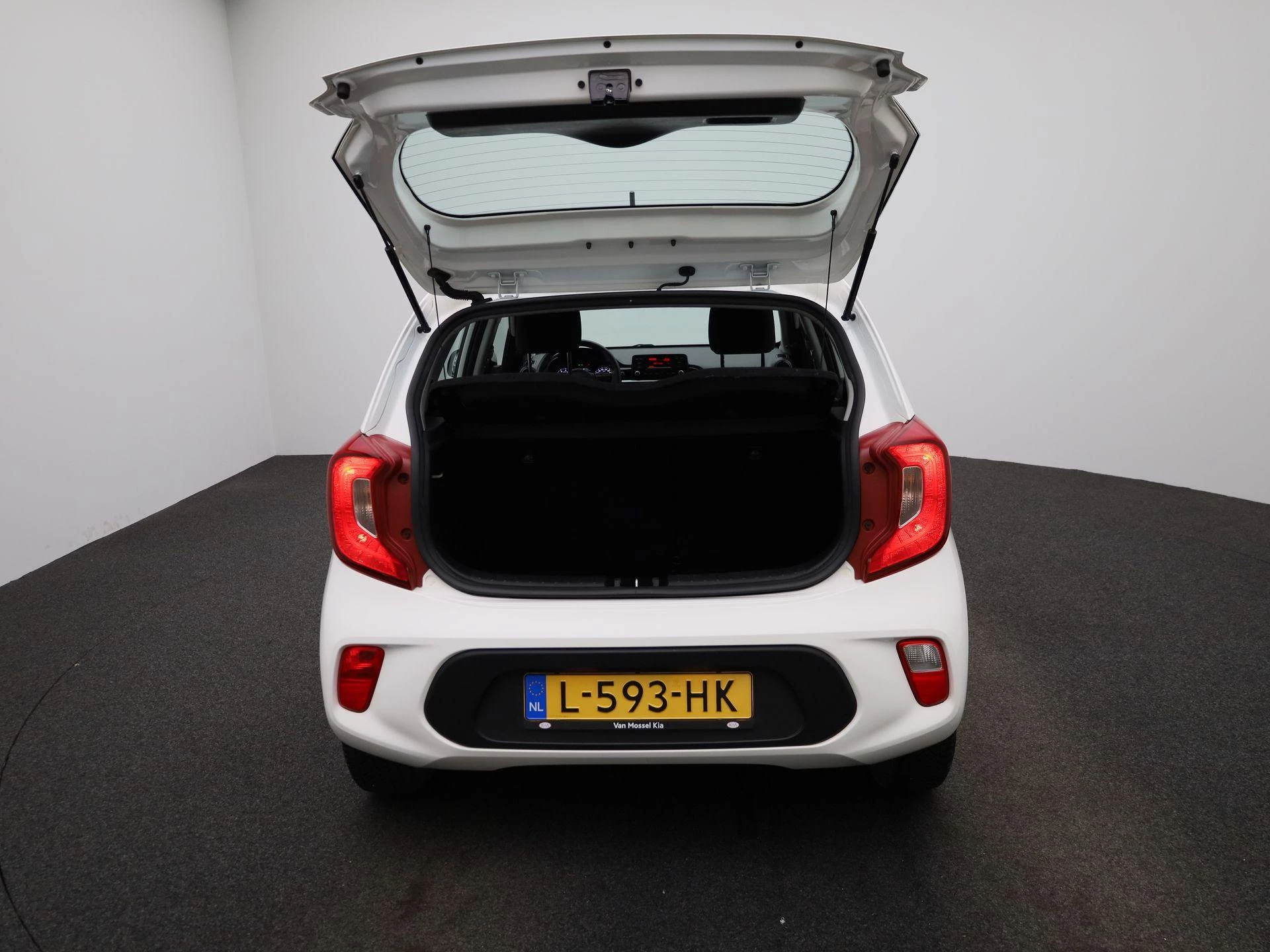 Kia-Picanto-image-10