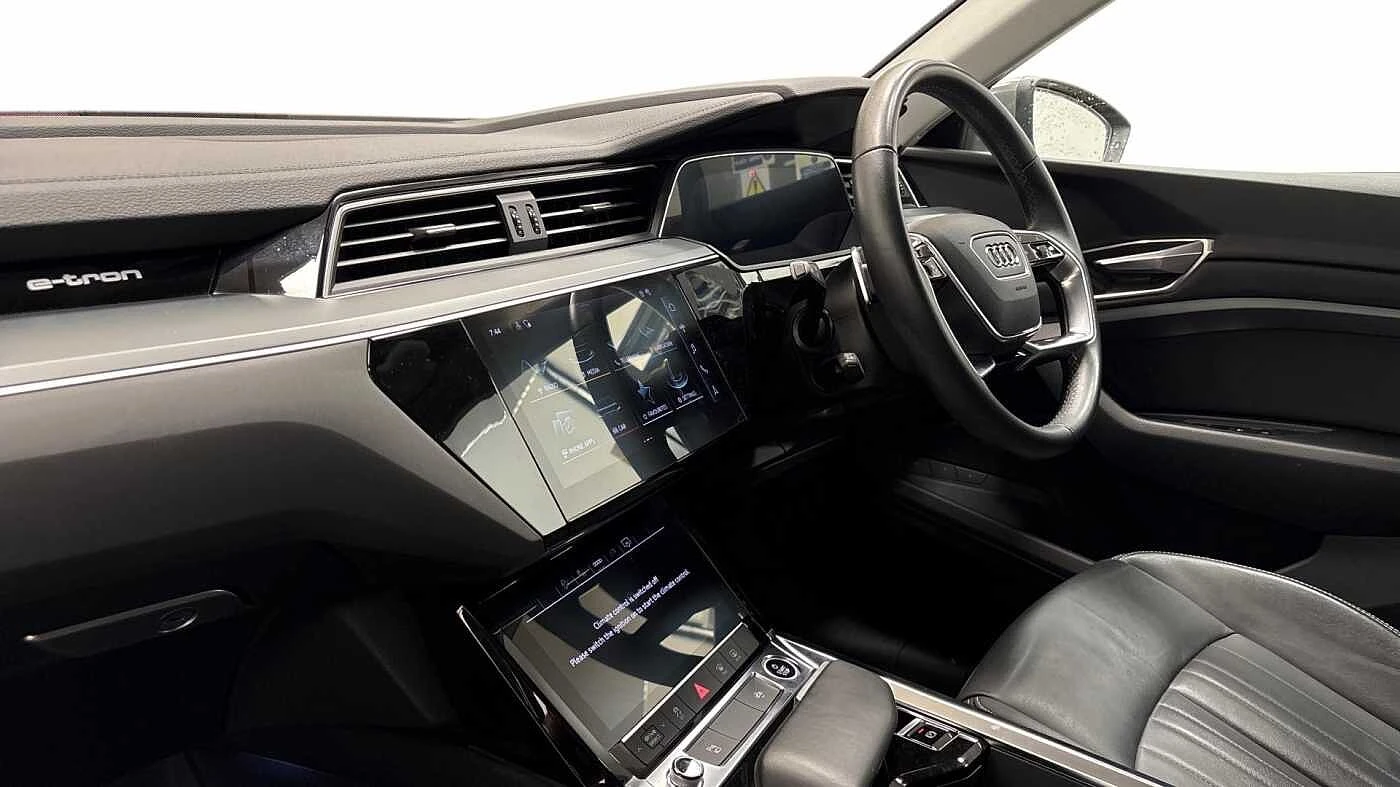 Audi-Q8 e-tron-image-5
