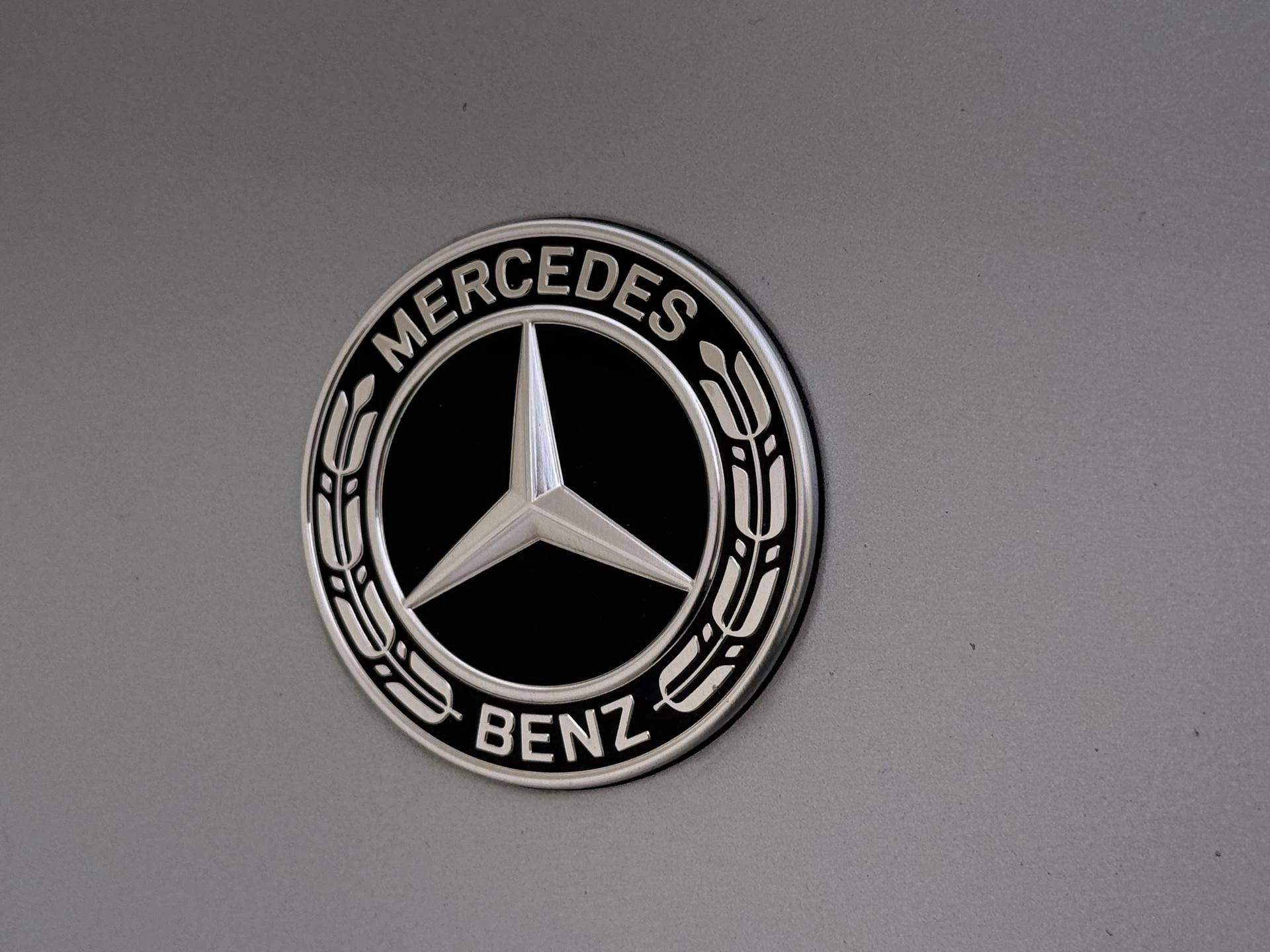 Mercedes-Benz-E-Klasse-image-28
