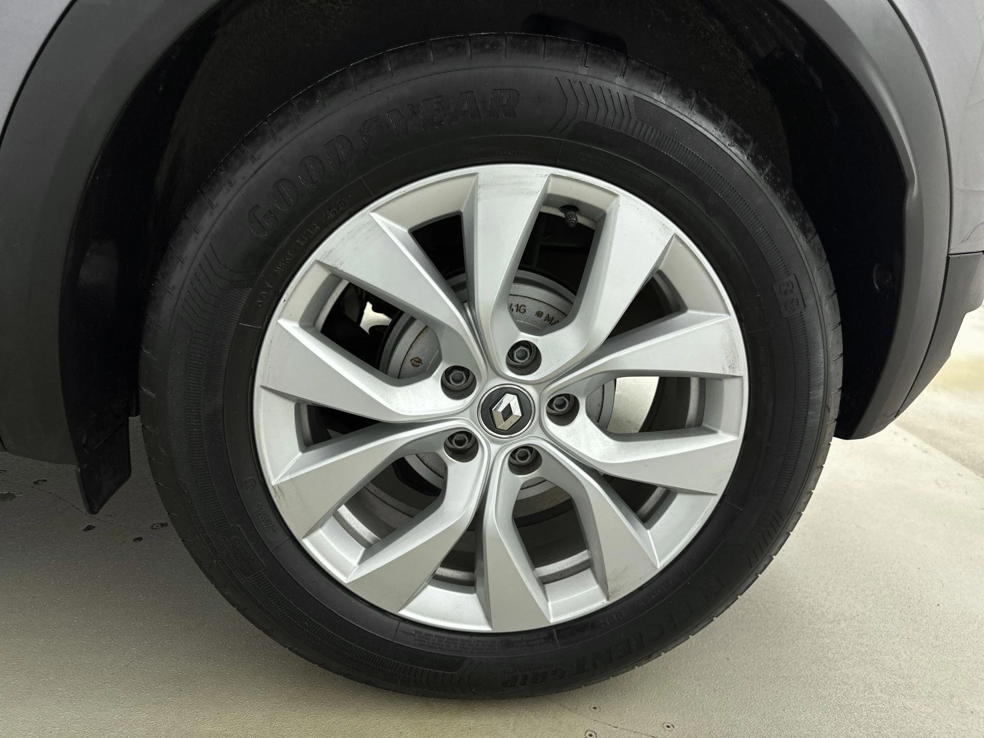 Renault-Captur-image-20