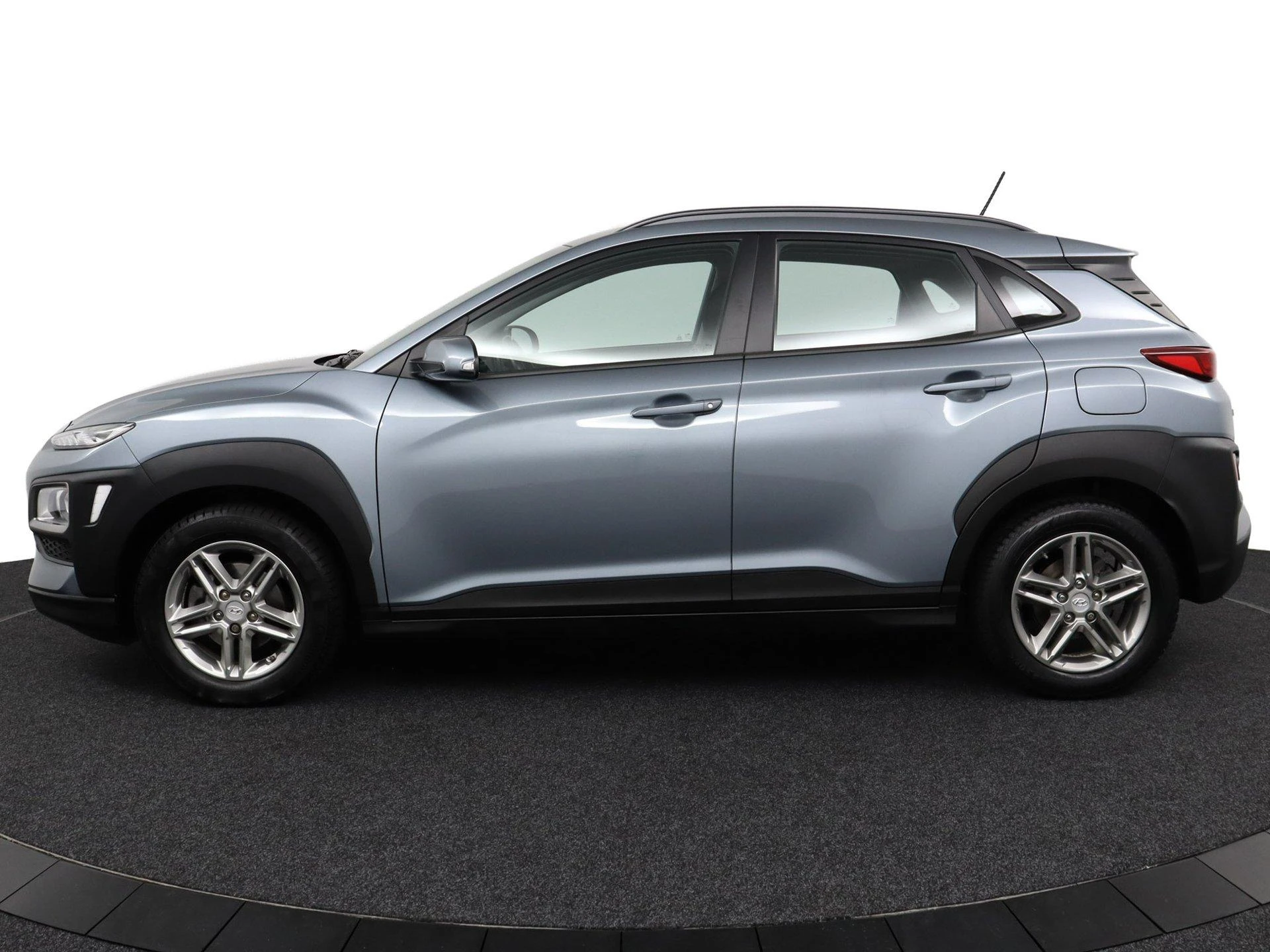 Hyundai-Kona-image-7