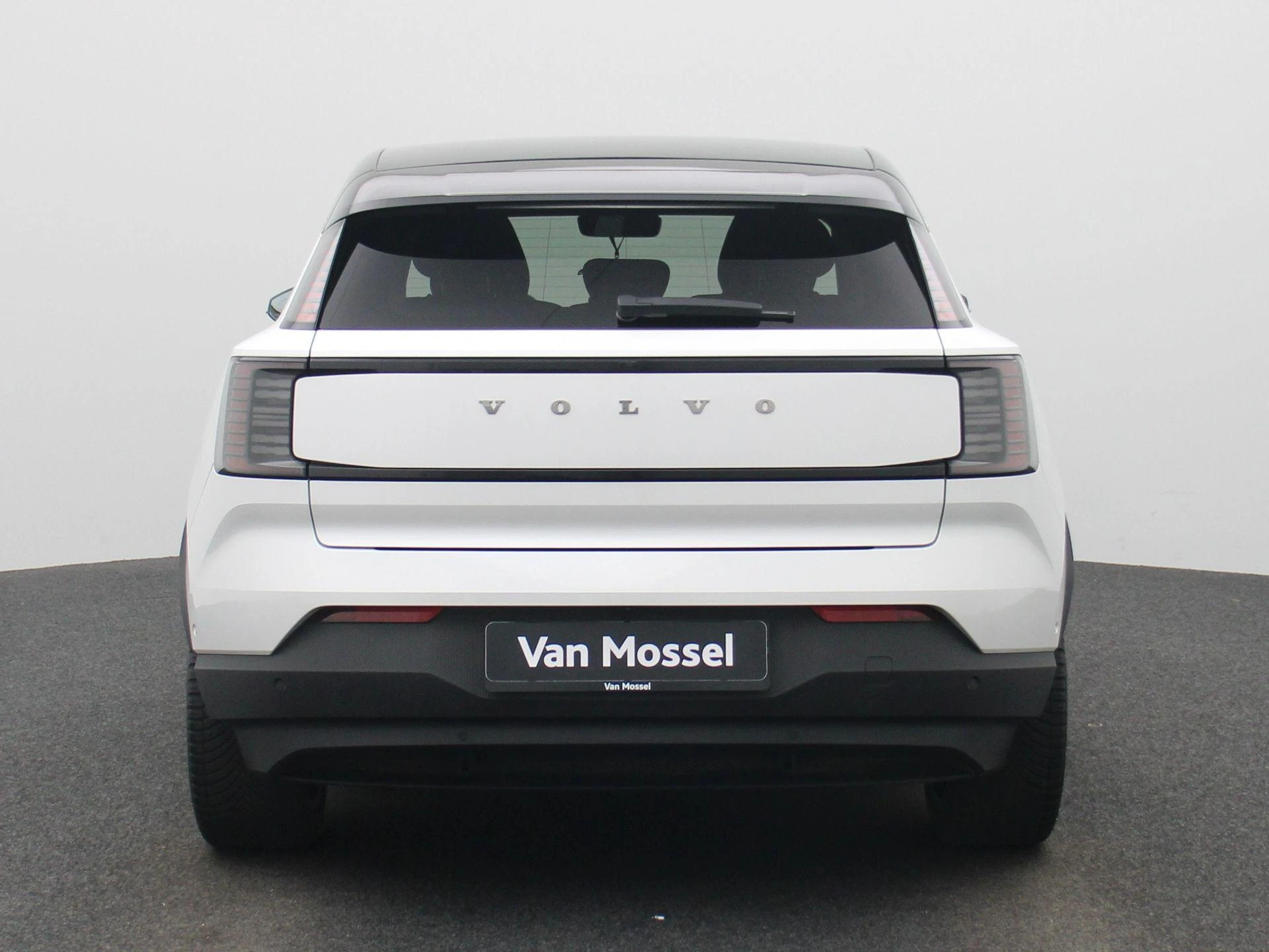 Volvo-EX30-image-4