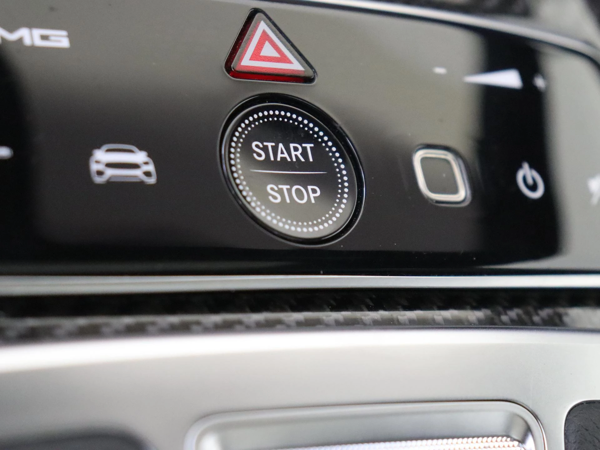Mercedes-Benz-EQE-image-26