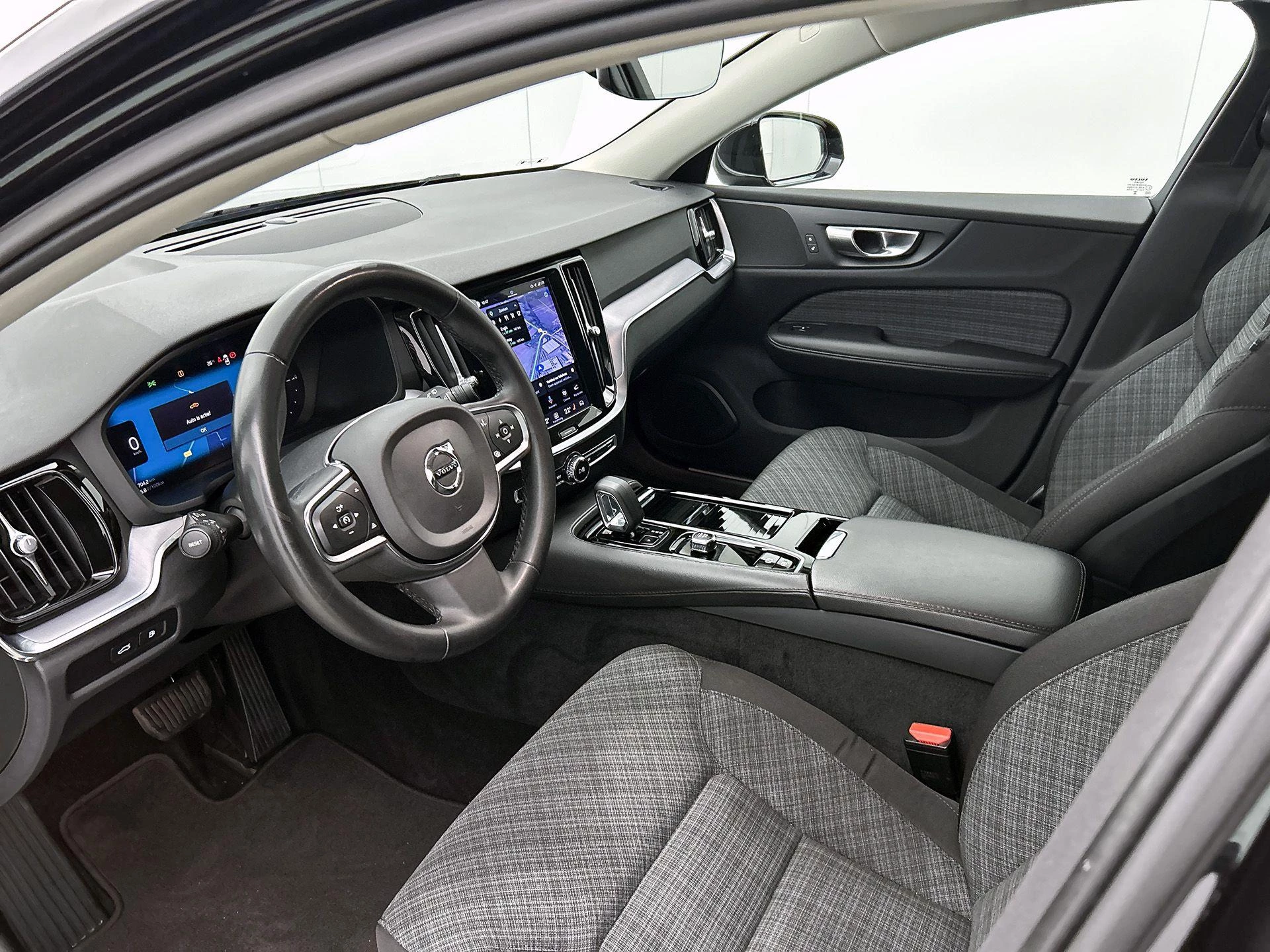 Volvo V60 T6 PHEV 4x4 Core Aut.