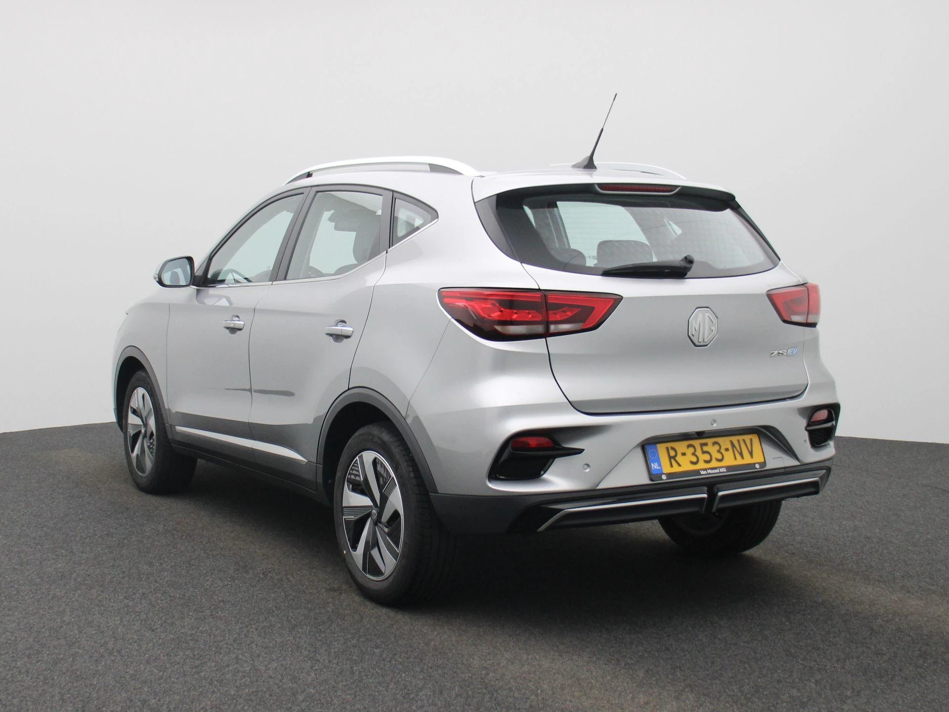 MG ZS EV