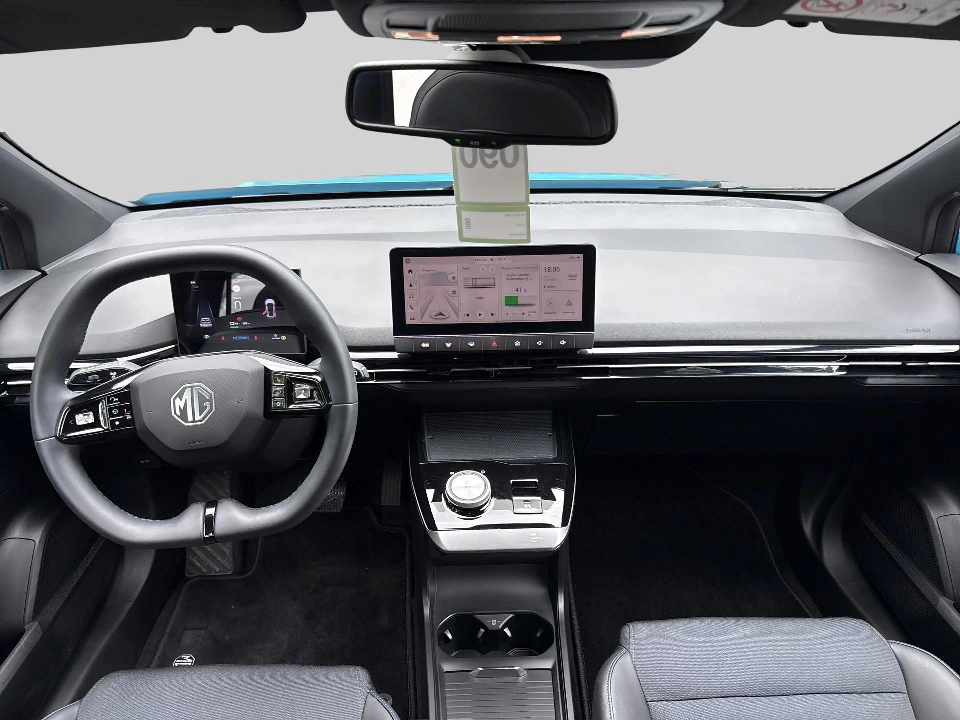 MG MG4 64 kWh Luxury