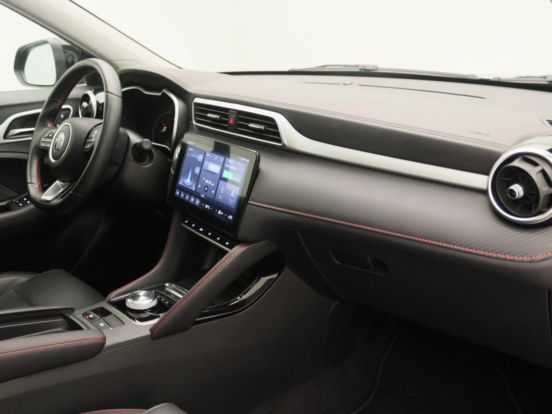 MG-ZS EV-image-24