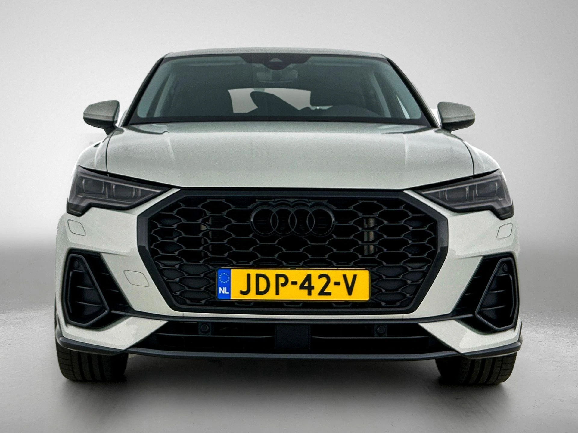 Audi-Q3-image-1