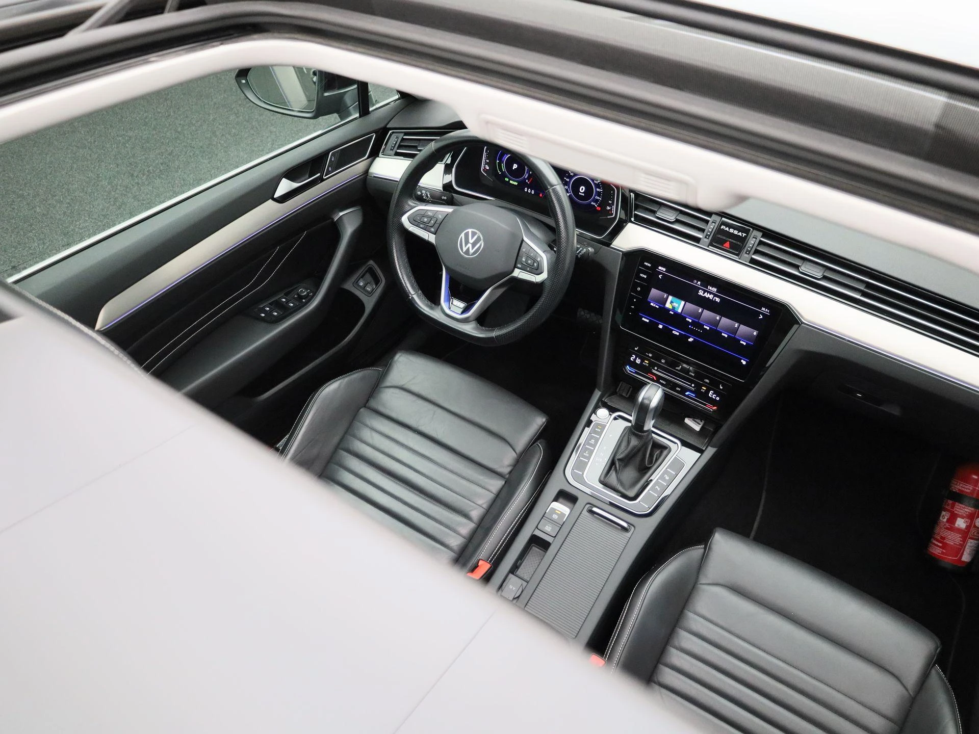 Volkswagen-Passat-image-52