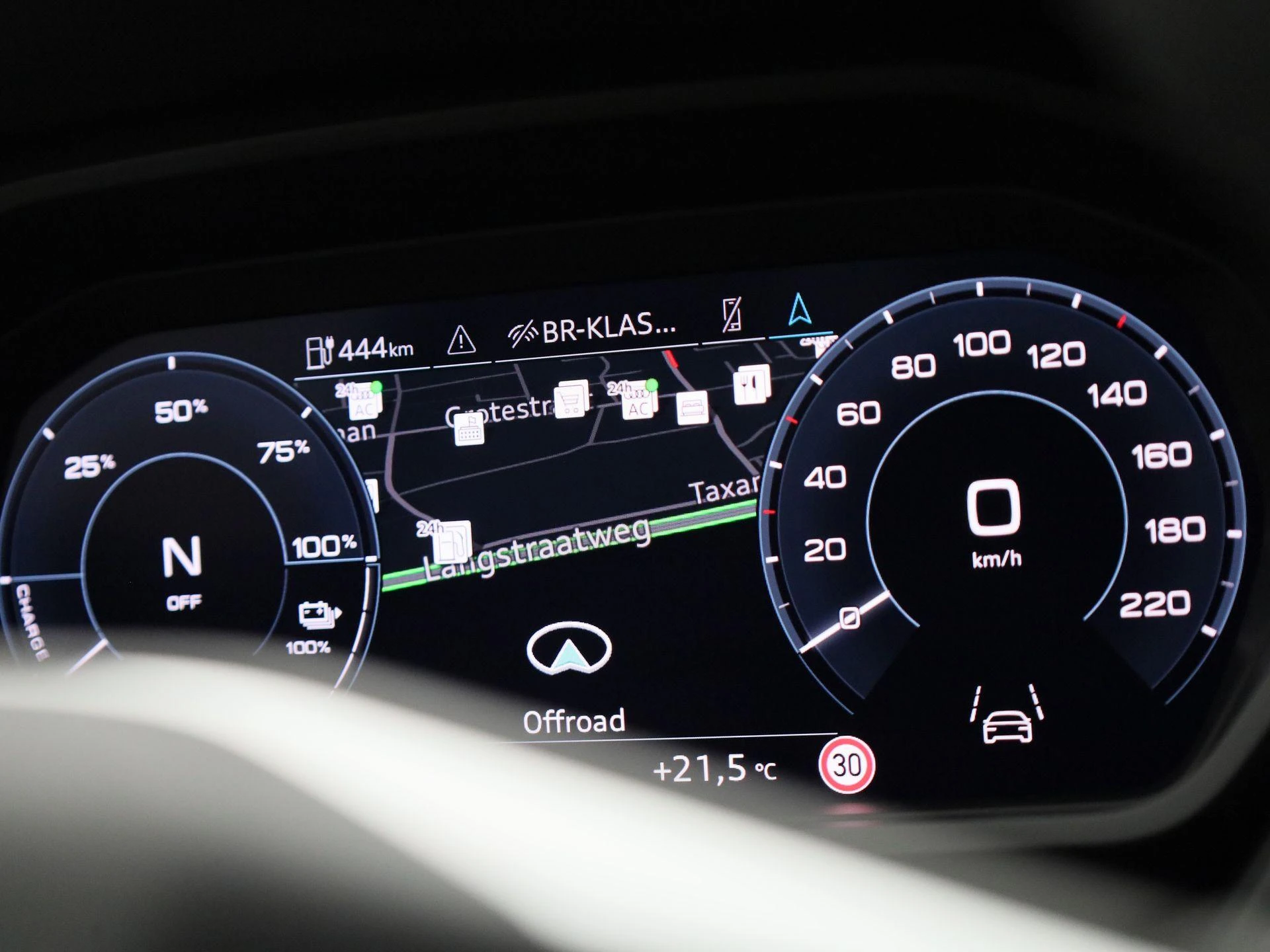 Audi-Q4 e-tron-image-23