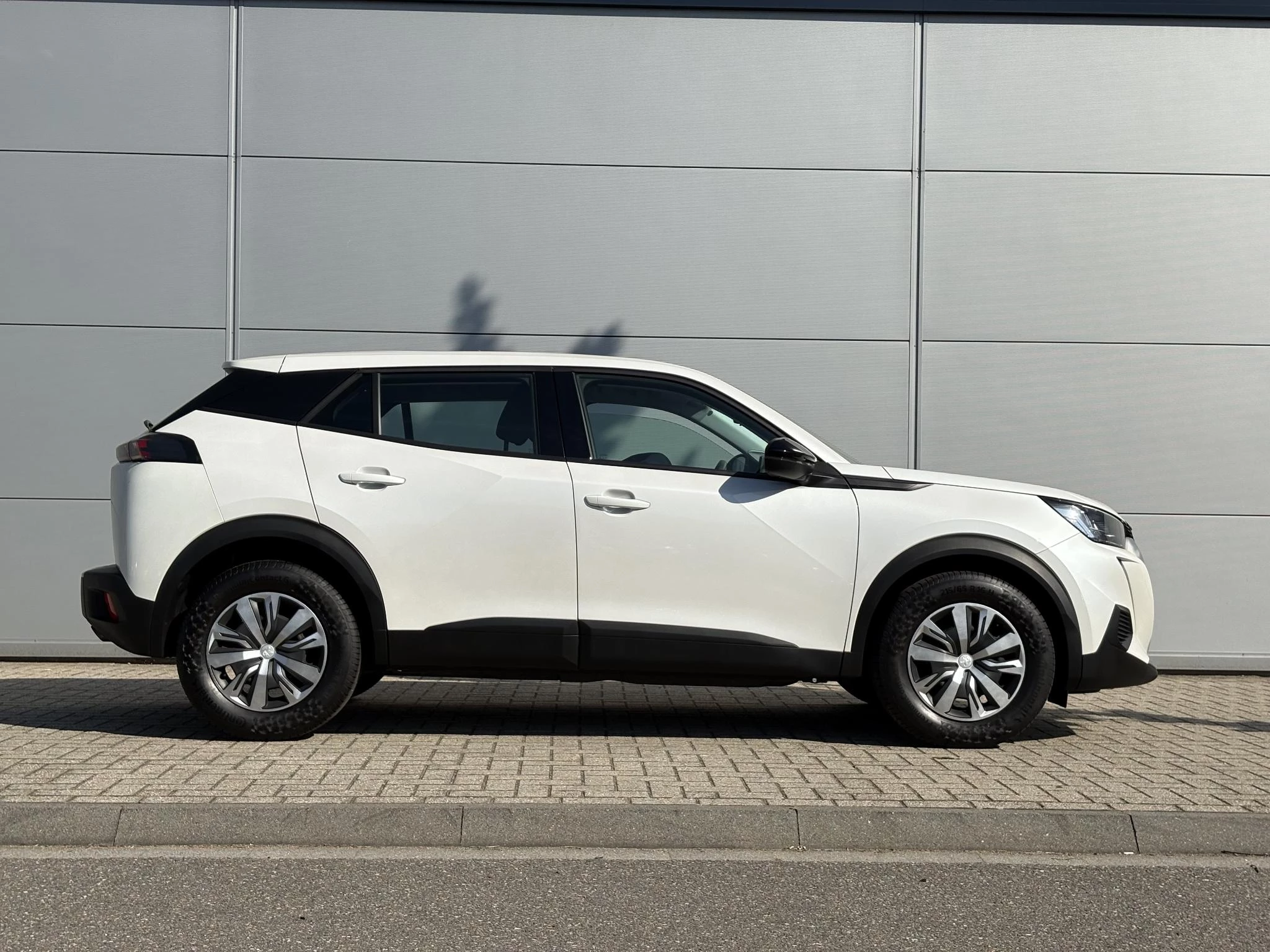 Peugeot-2008-image-6