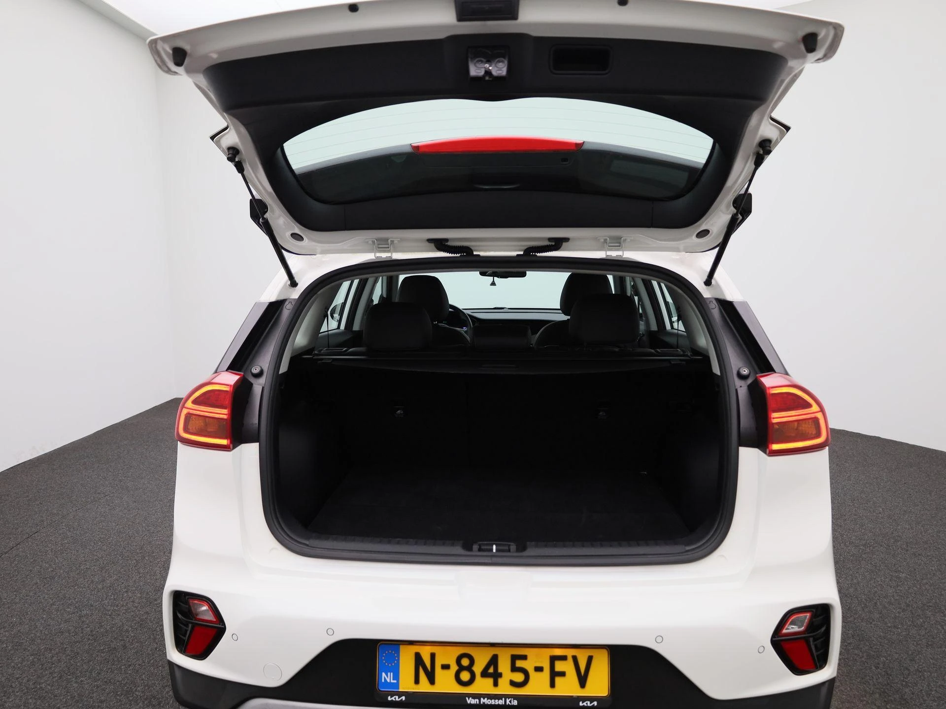 Kia-Niro-image-10