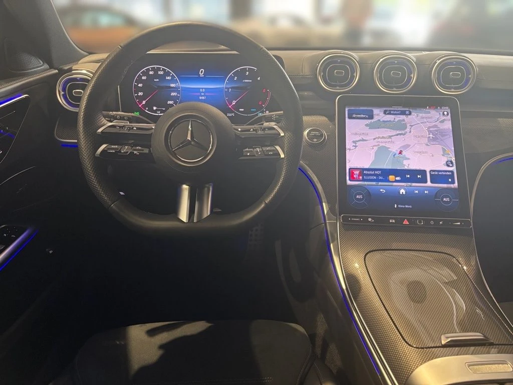 Mercedes-Benz-C-Klasse 220 d-image-10