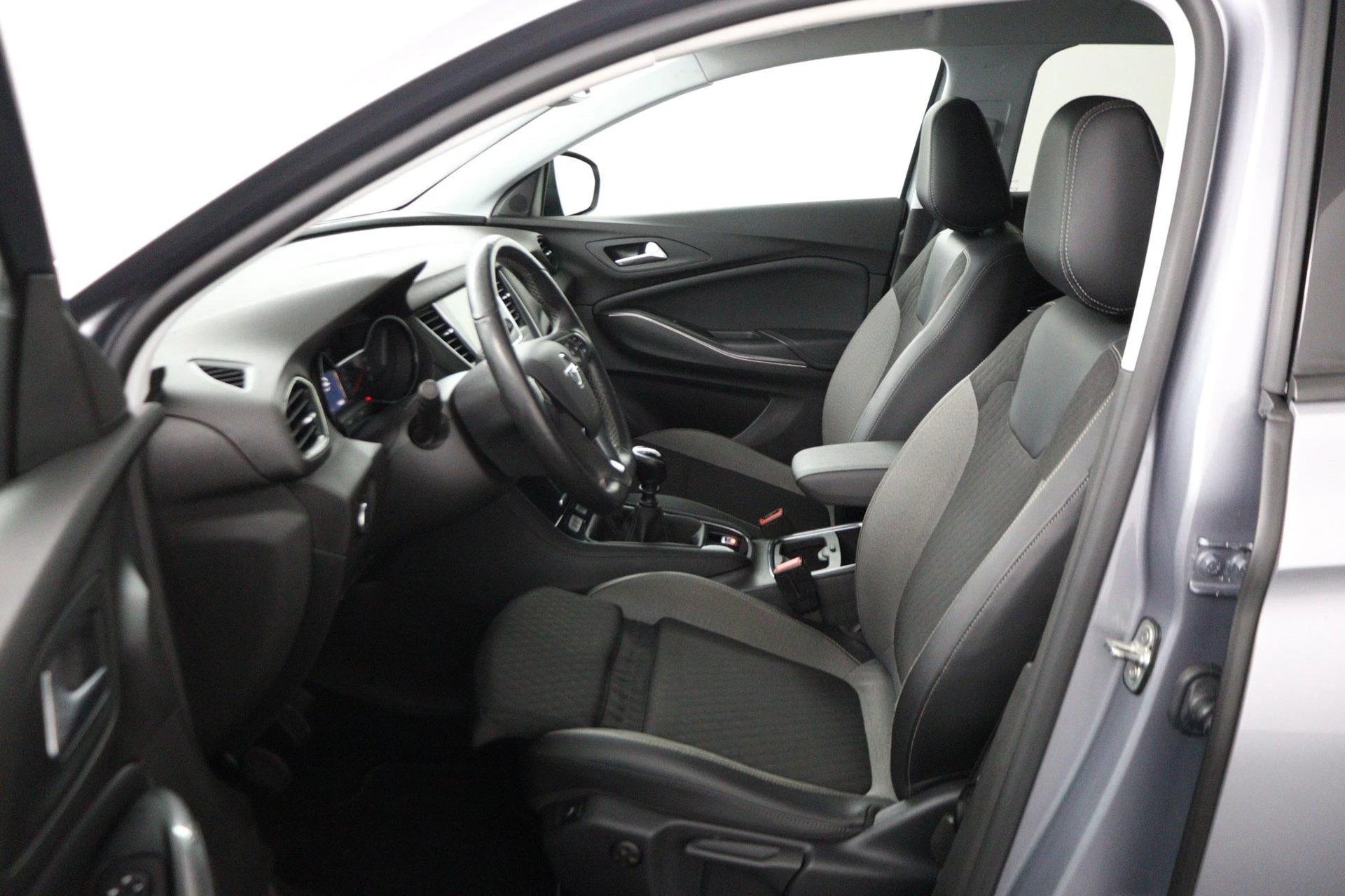 Opel-Grandland X-image-22