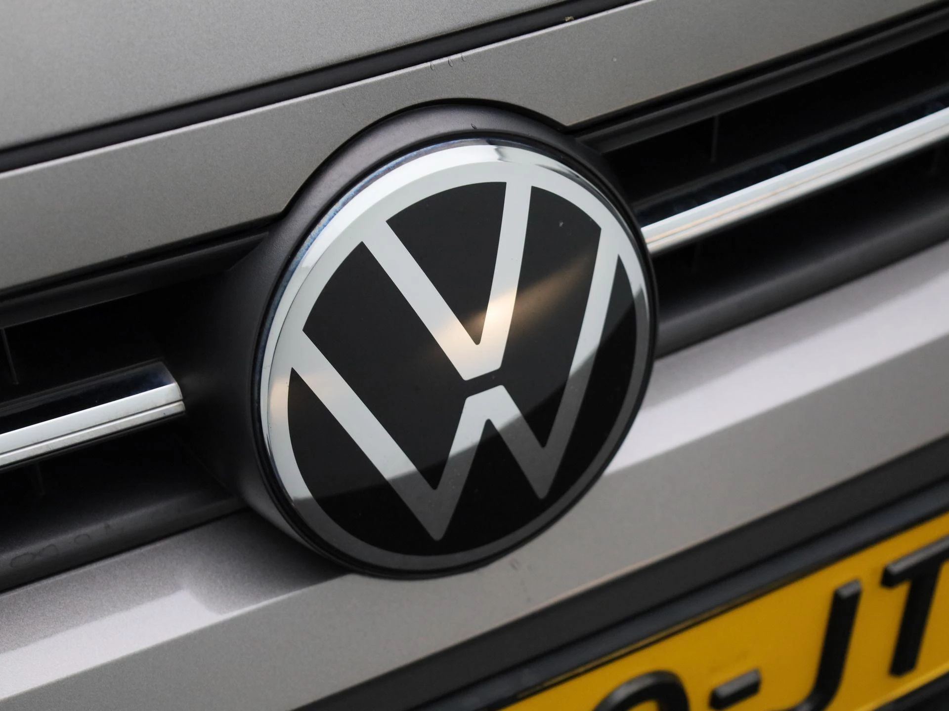Volkswagen-Polo-image-29