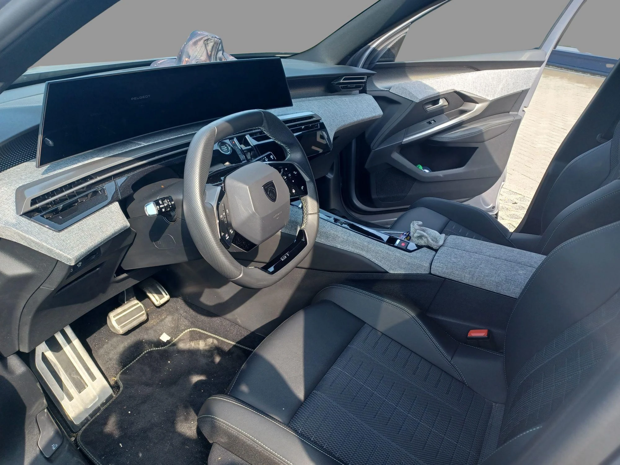 Peugeot-5008-image-10