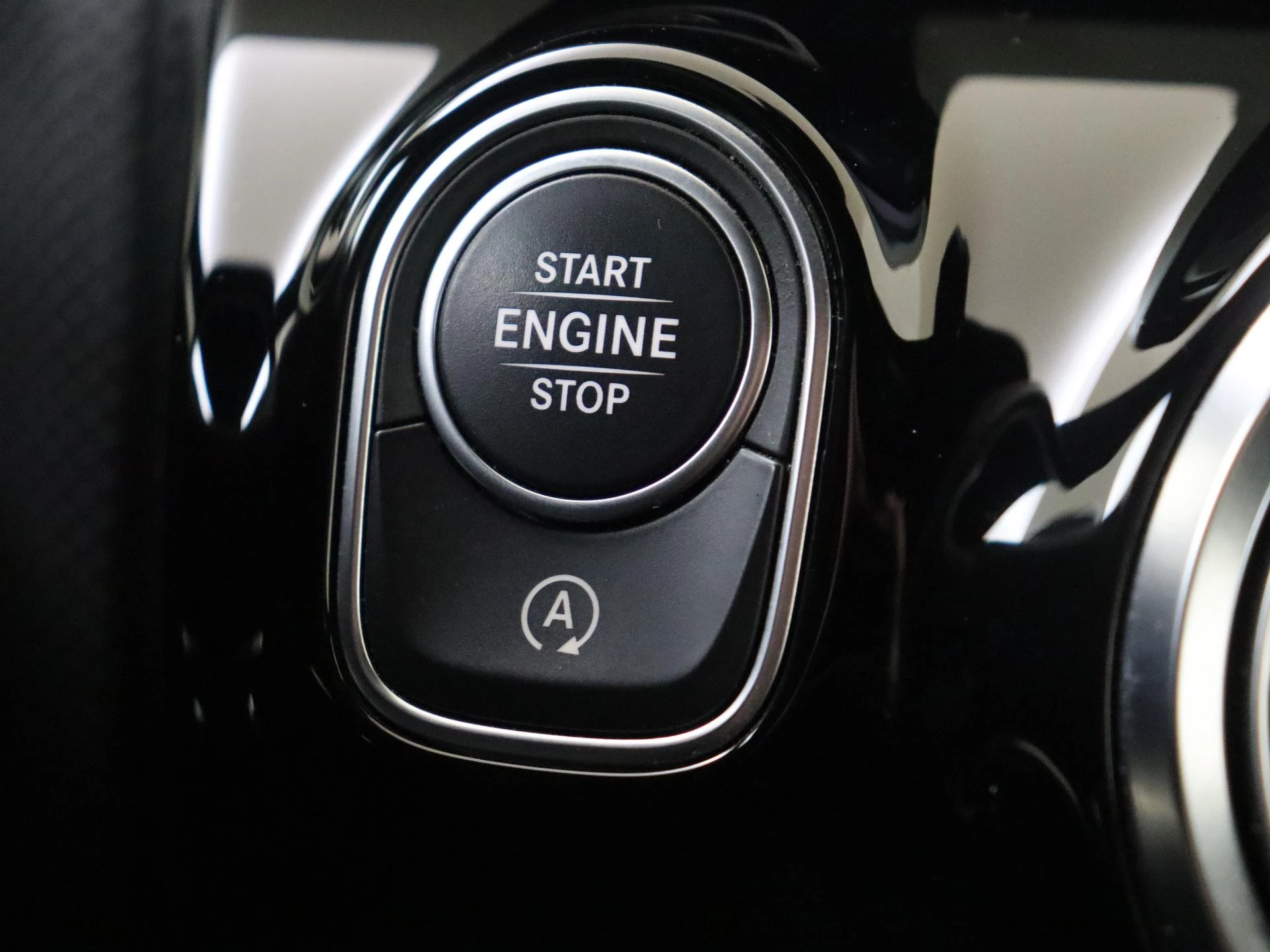 Mercedes-Benz-A-Klasse-image-21