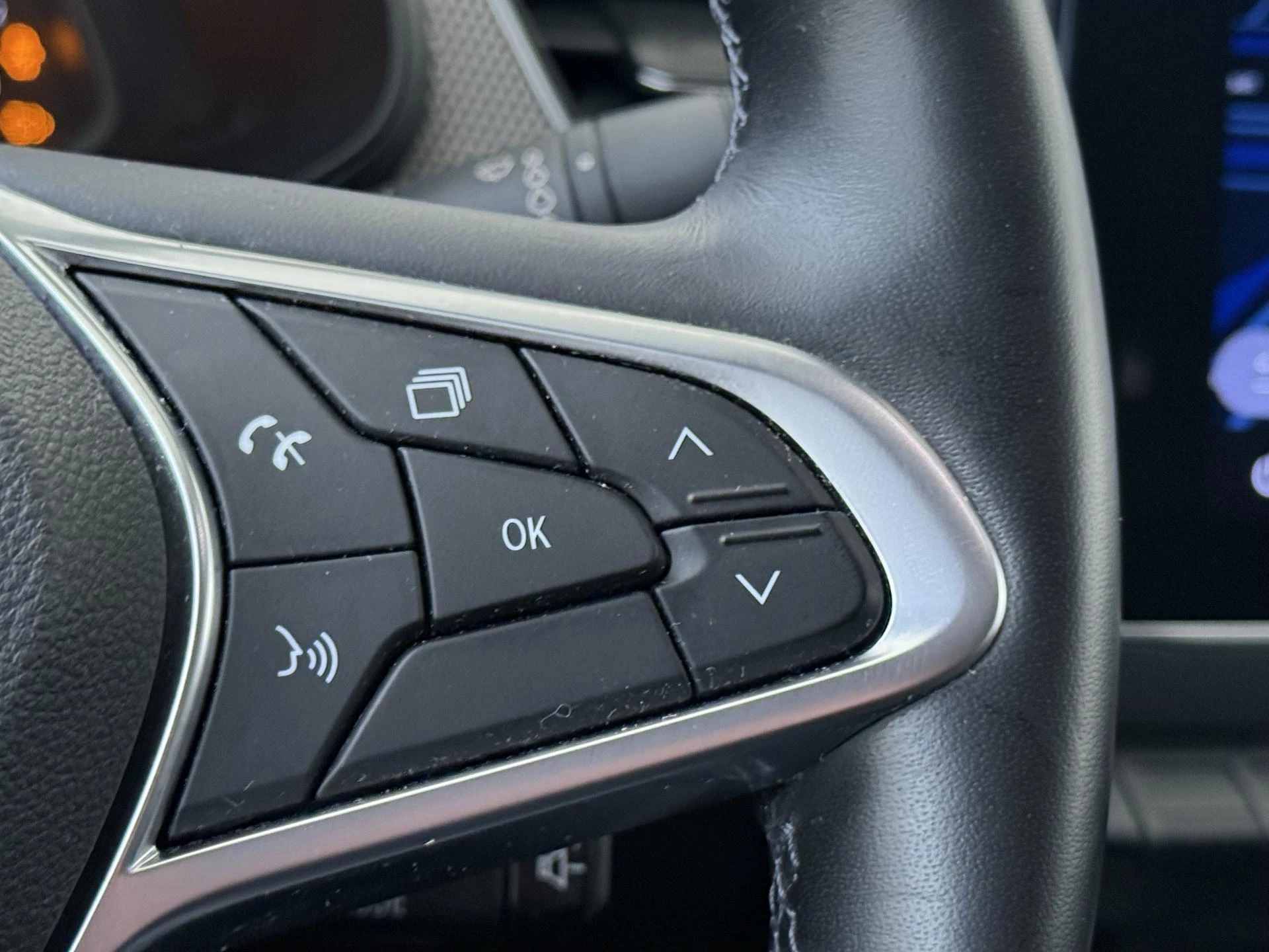 Renault-Arkana-image-13