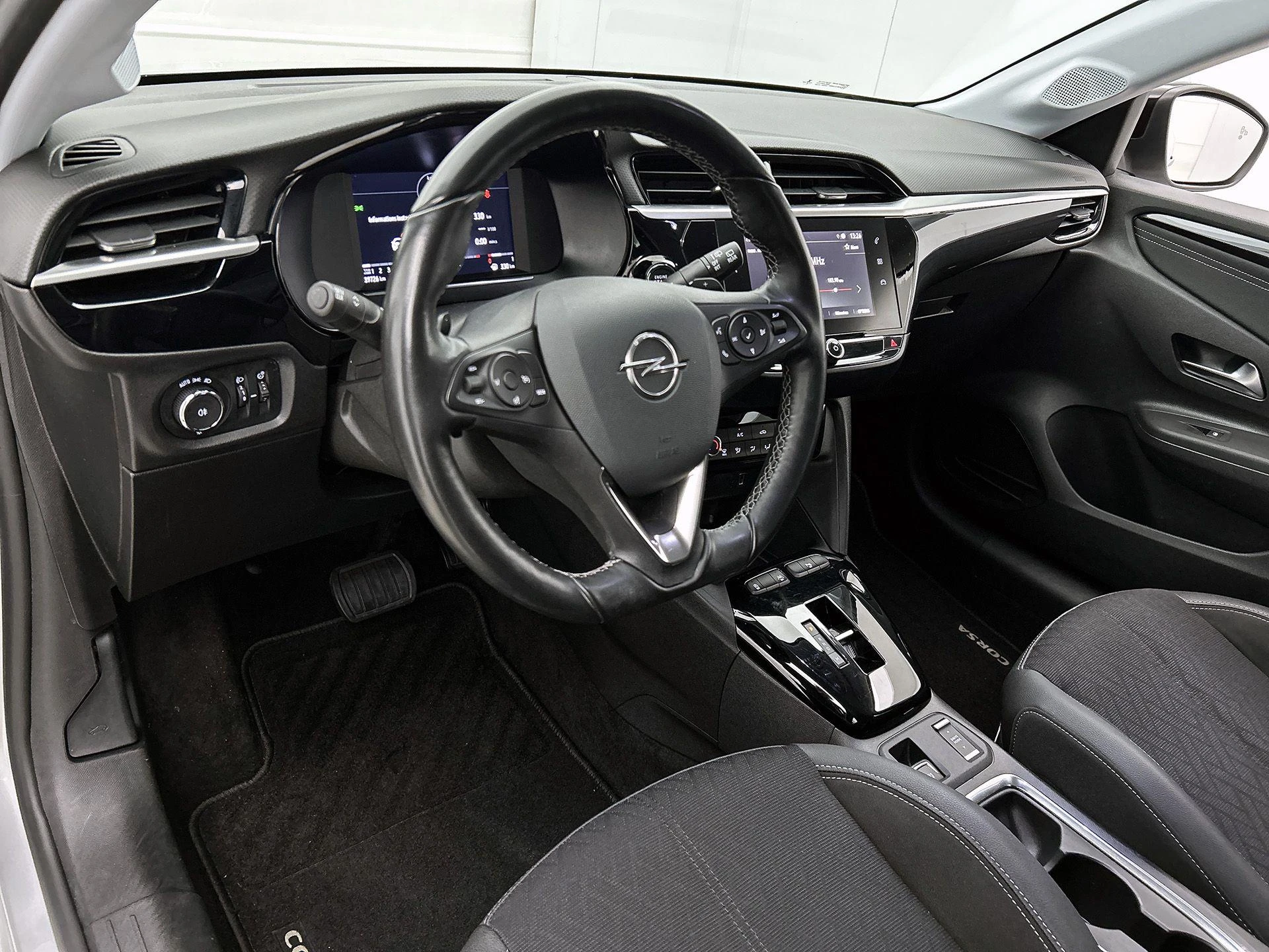 Opel-Corsa-image-17