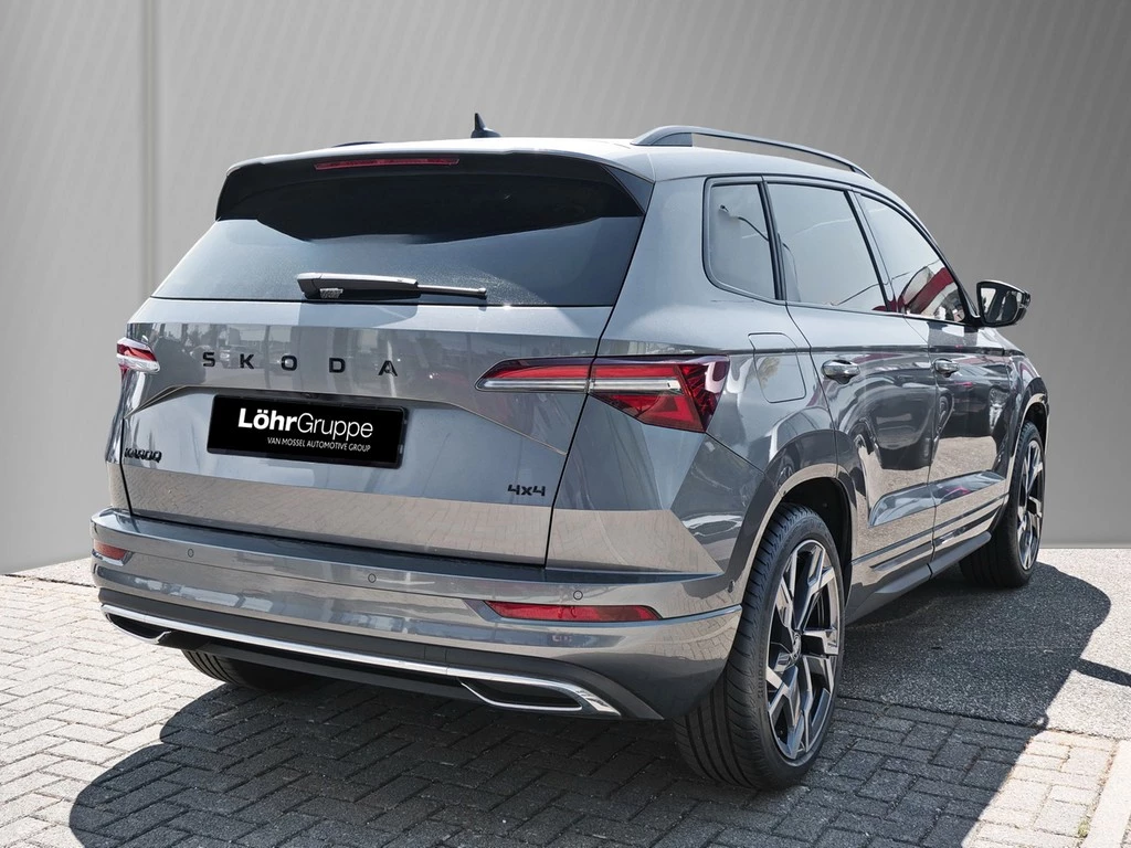 Škoda Karoq 2.0 TSI Sportline 4x4 *PANO*CANTON*AHK*ACC*NAVI*