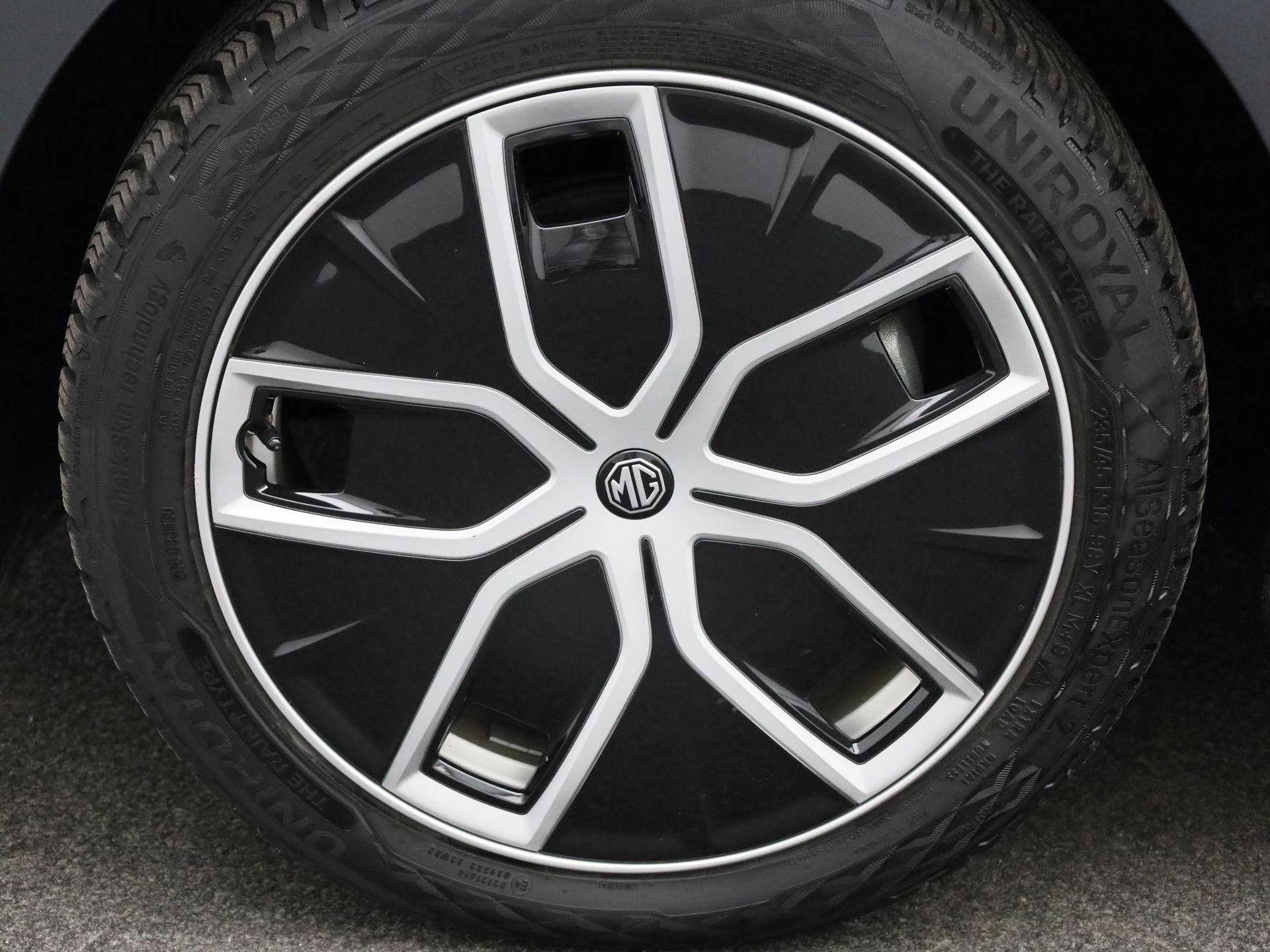 MG-MG4-image-12