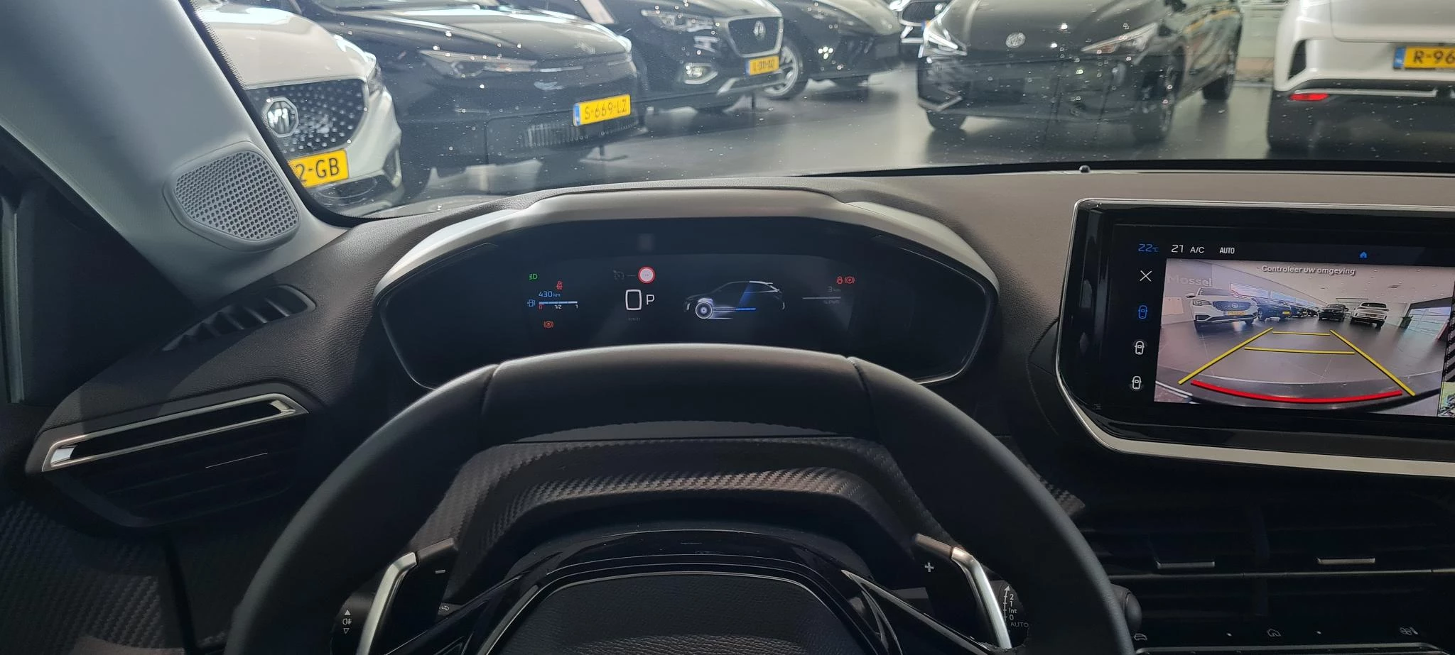 Peugeot 208 1.2 Hybrid 110 e-DCS6 Allure