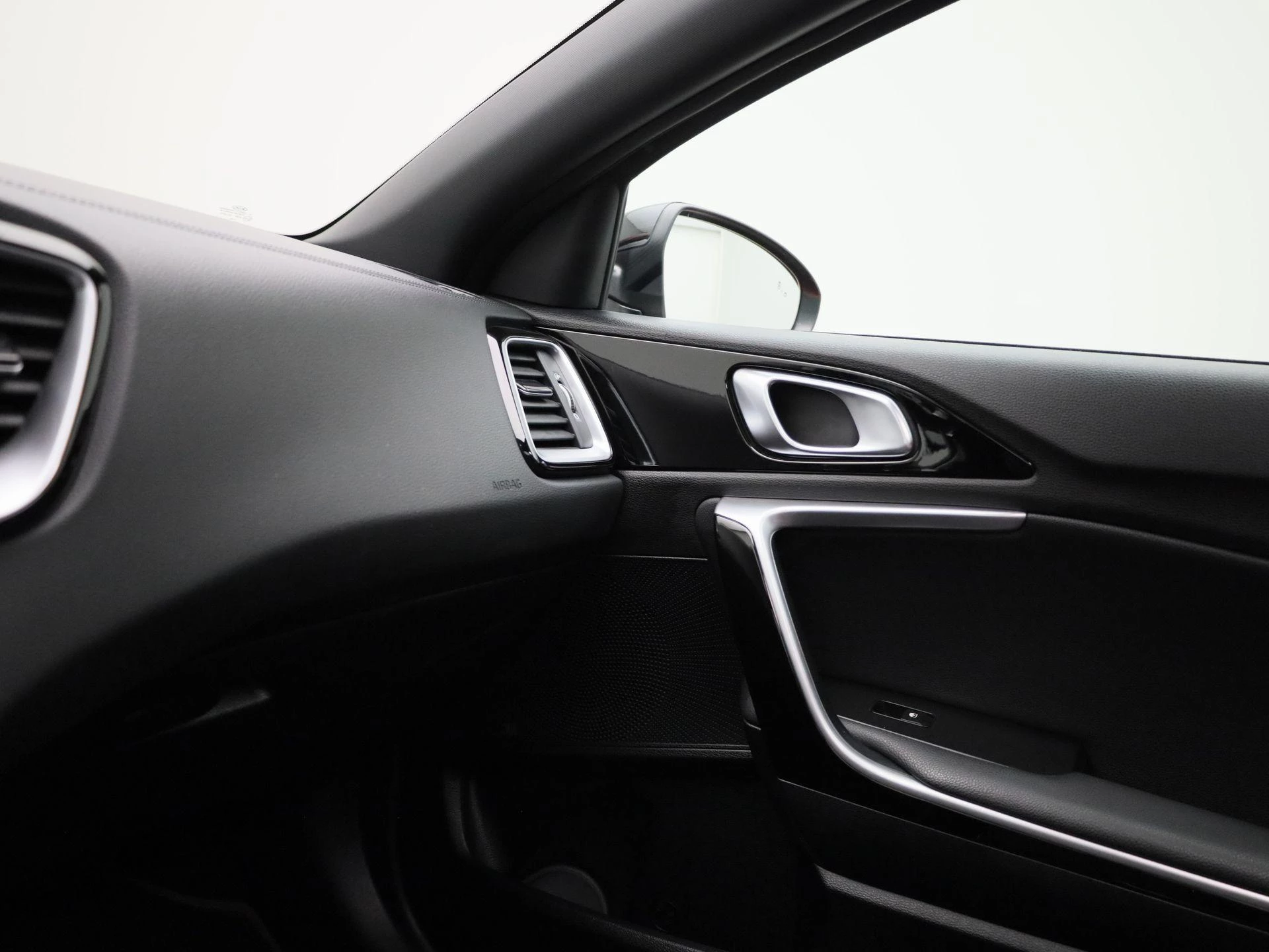 Kia-ProCeed-image-25