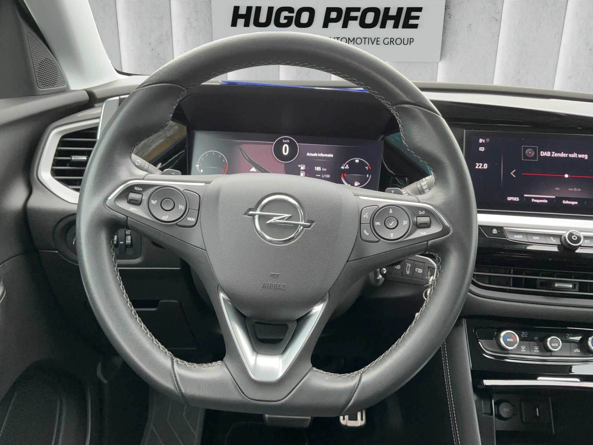 Opel-Grandland-image-12