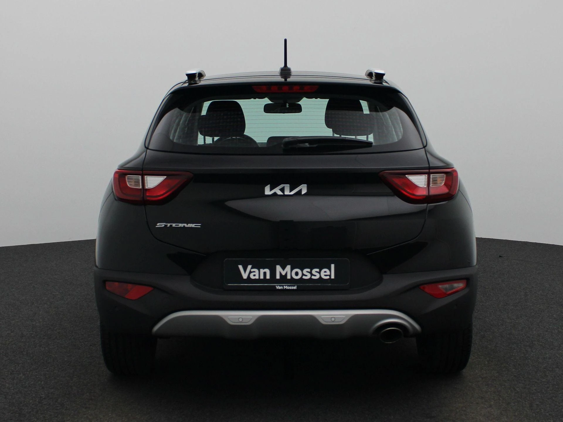 Kia-Stonic-image-2