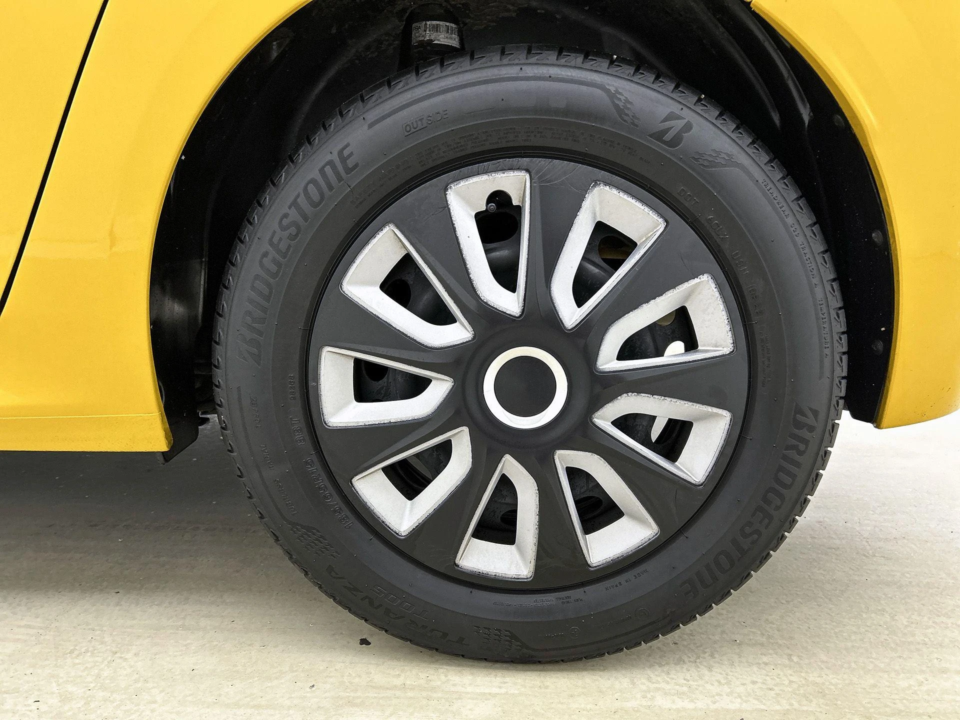 Peugeot-208-image-27