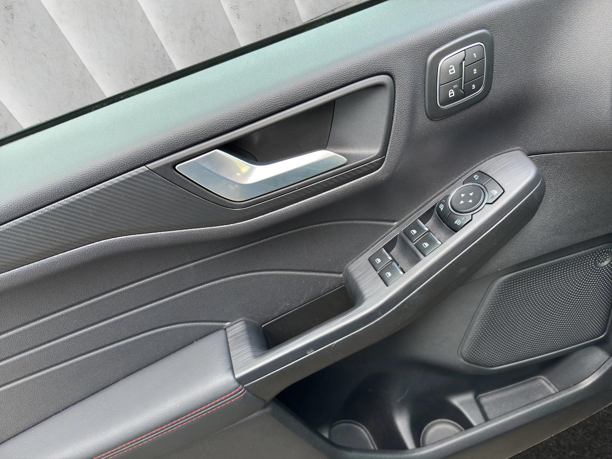 Ford Kuga ST-Line X Aut.*360GRAD*LED-MATRIX*NAVI*GRA*WINTER-PKT.