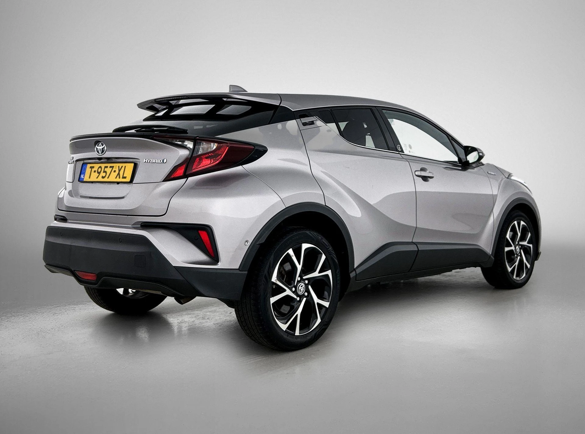 Toyota-C-HR-image-3