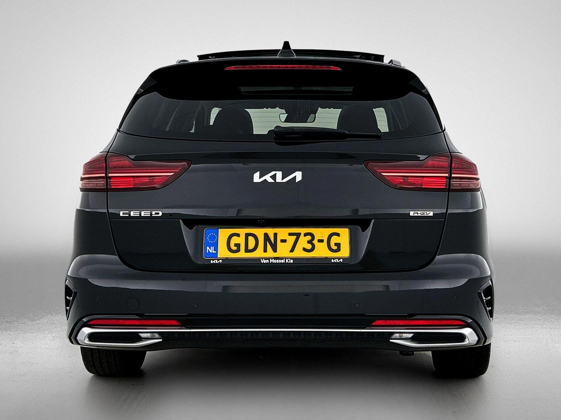 Kia-Ceed Sportswagon-image-2