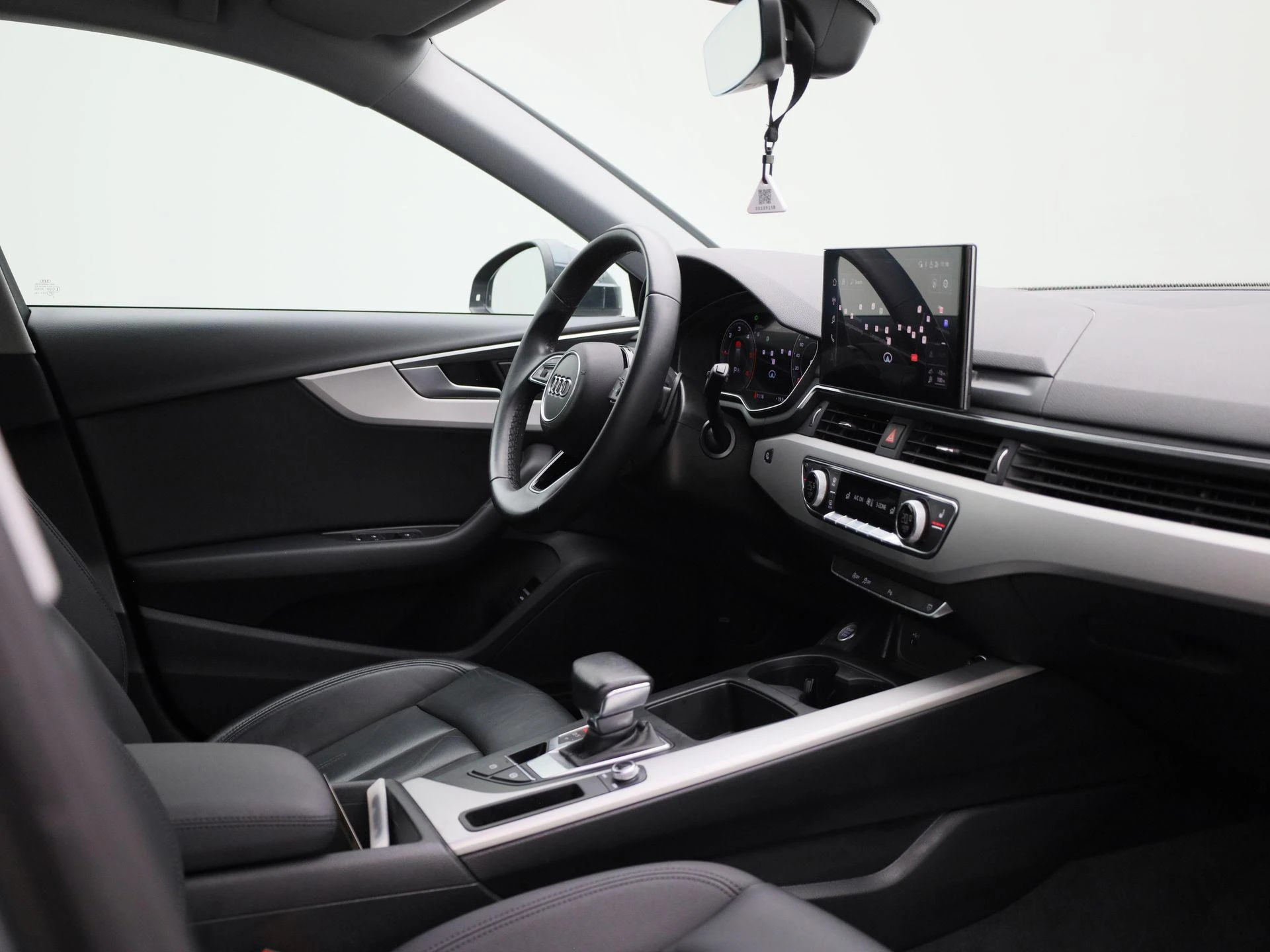 Audi-A4-image-34