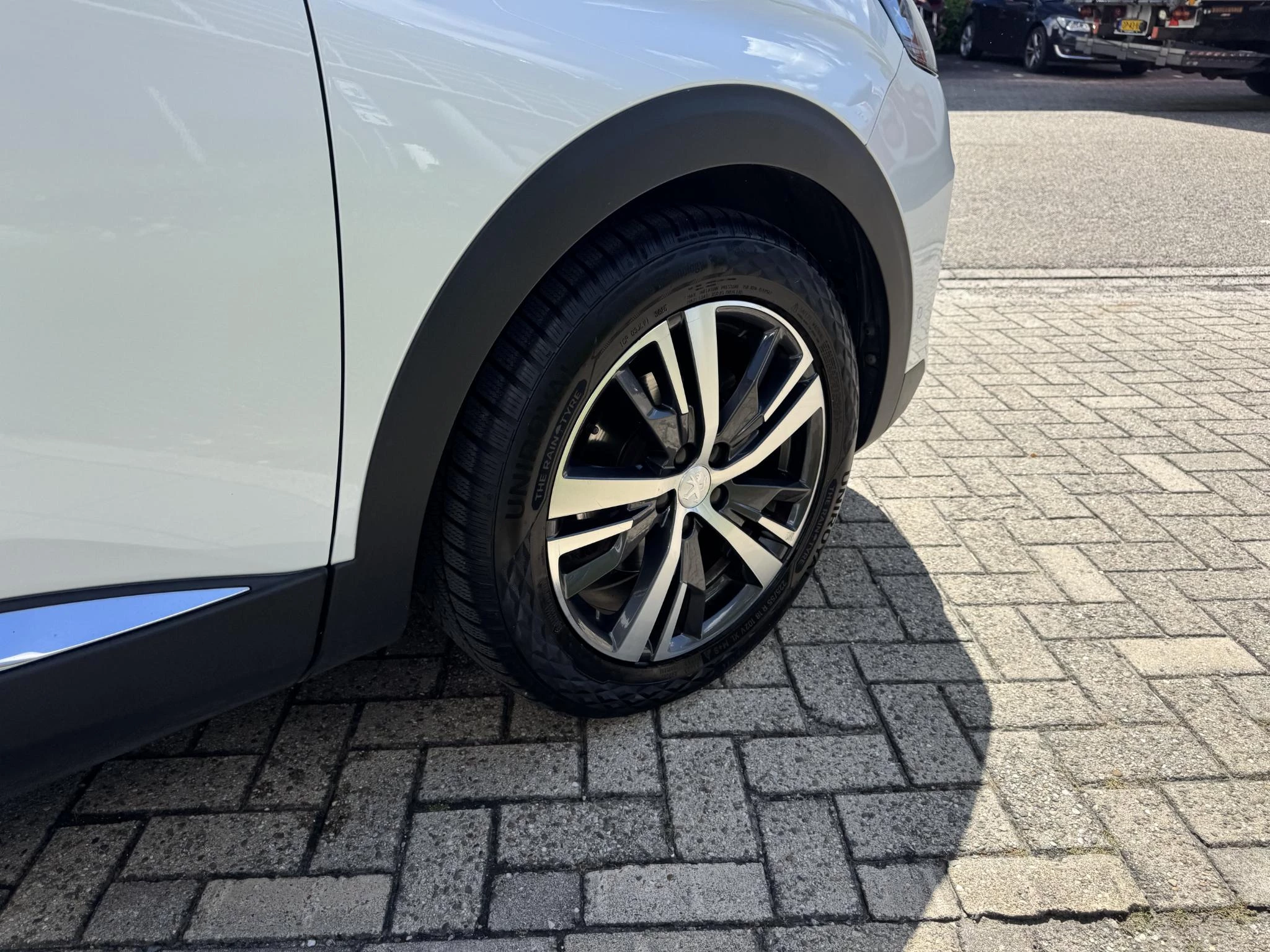 Peugeot 3008 PureTech 130 Allure